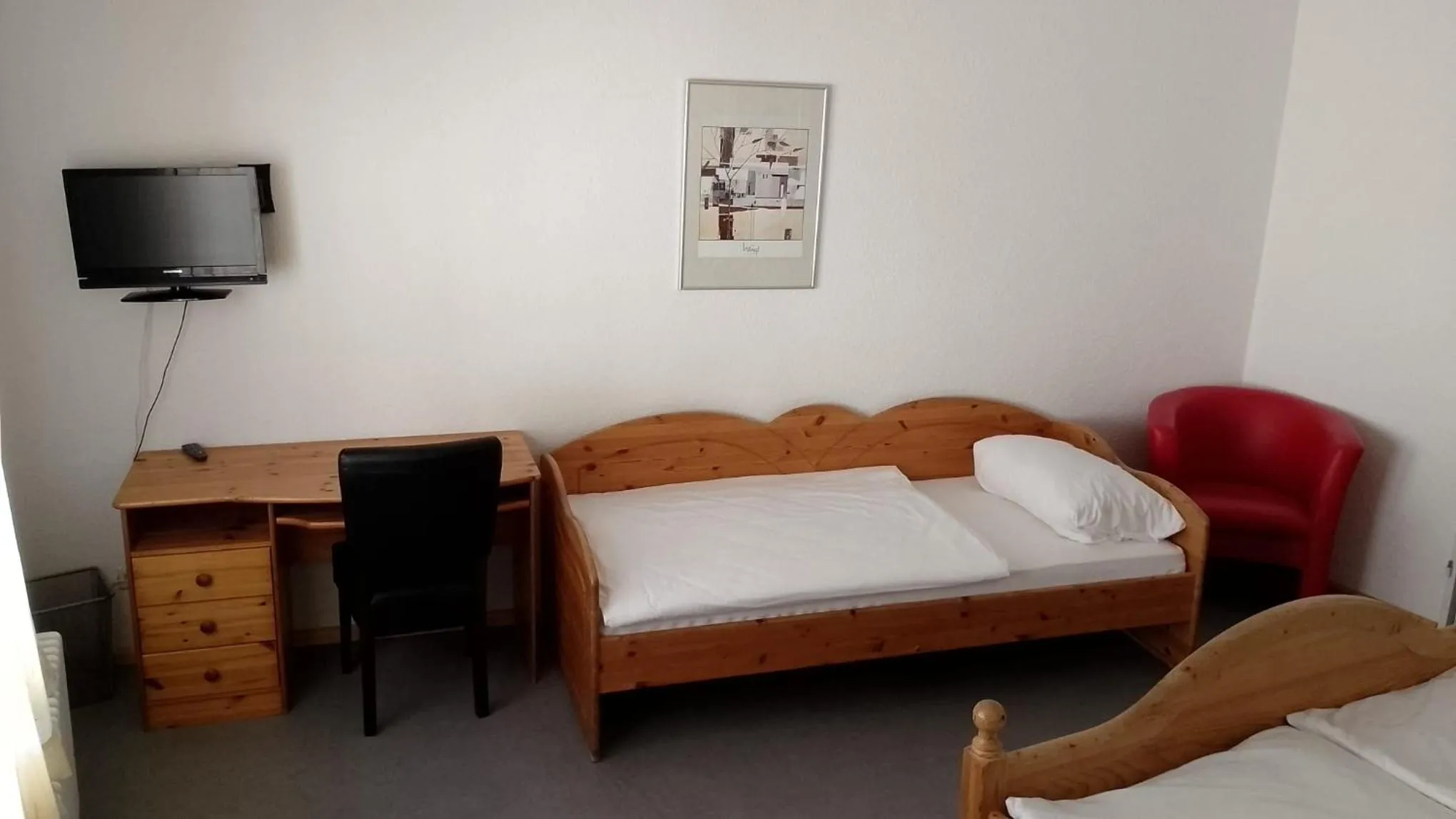 Bed in Hotel Zum Rebstock