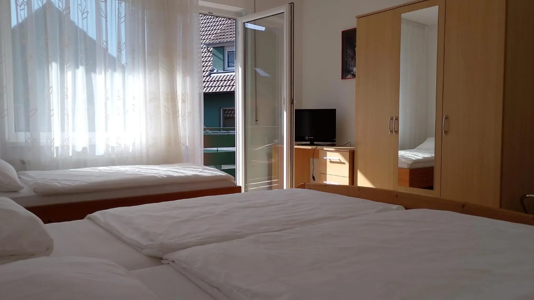 Bed in Hotel Zum Rebstock