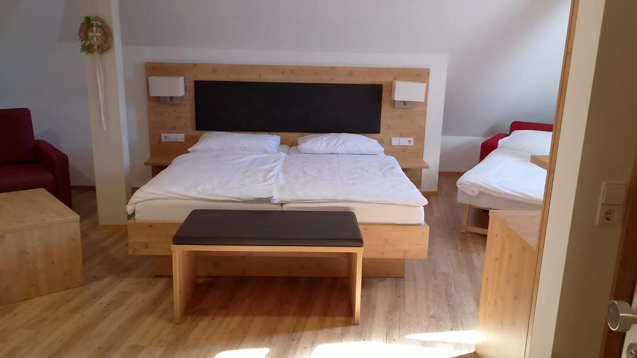 Bed in Hotel Zum Rebstock