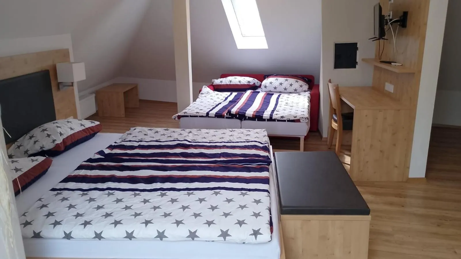 Bed in Hotel Zum Rebstock