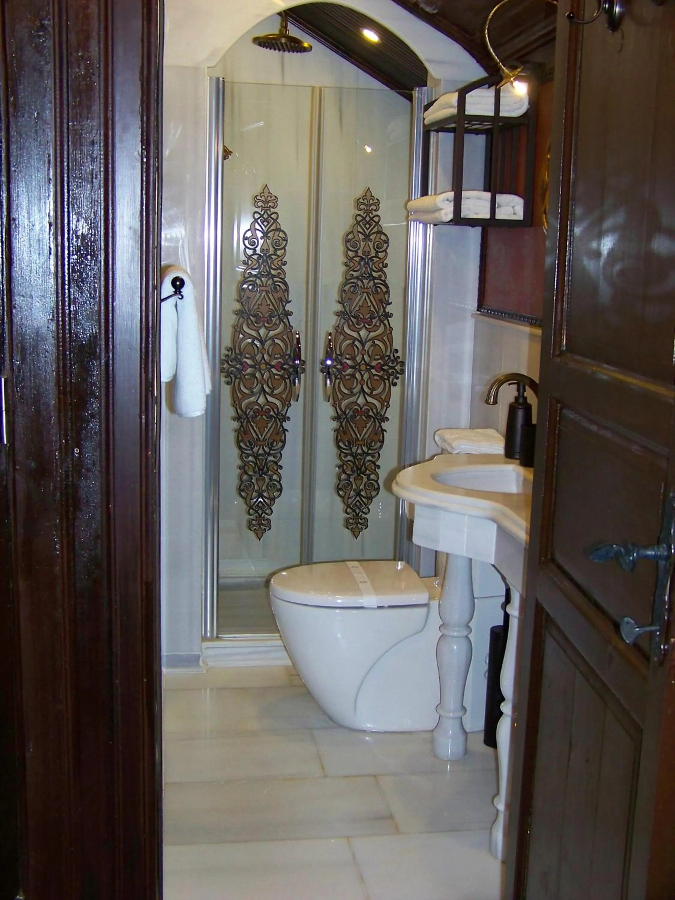 Bathroom in Edirne Osmanlı Evleri