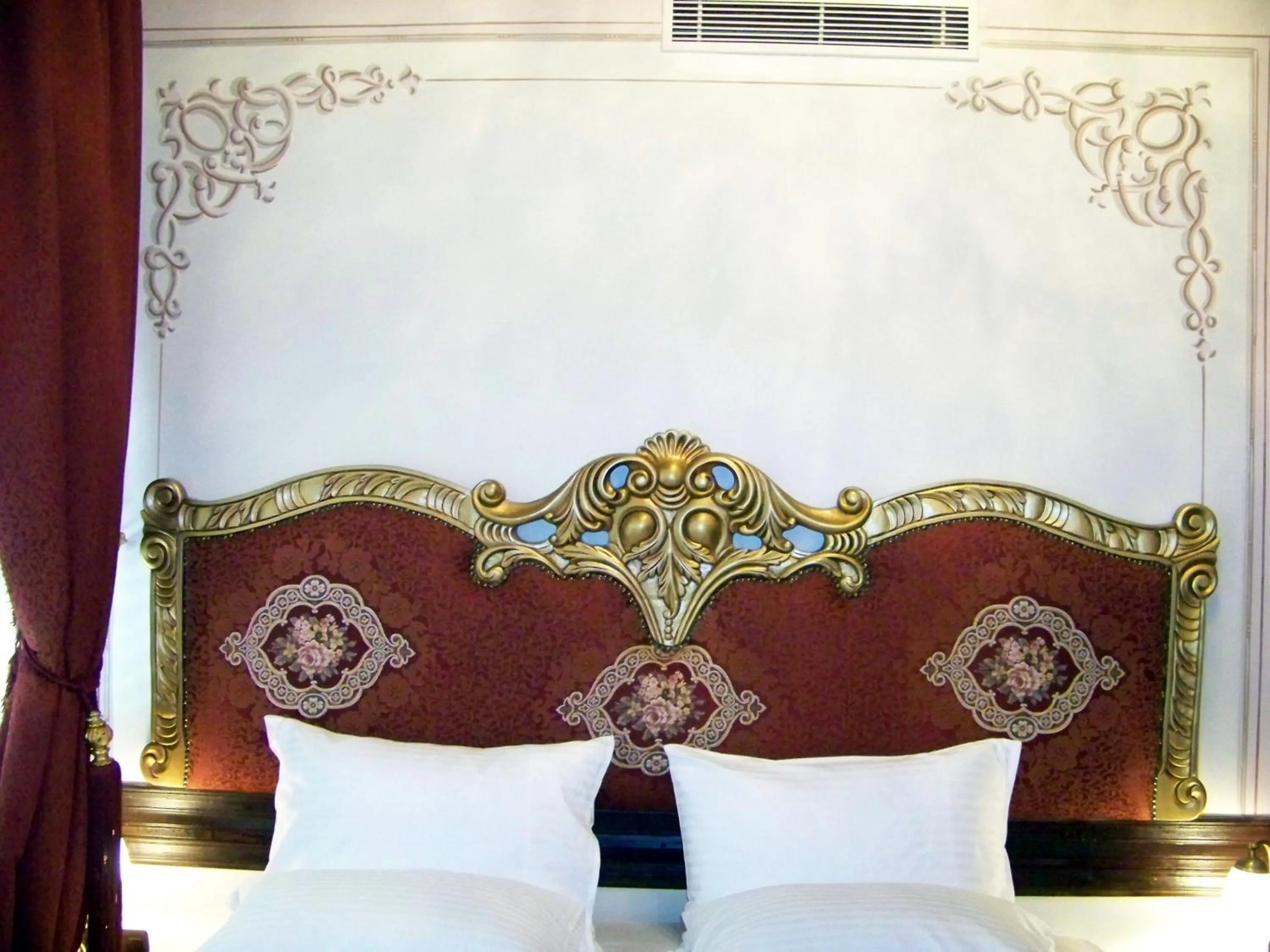 Bed in Edirne Osmanlı Evleri