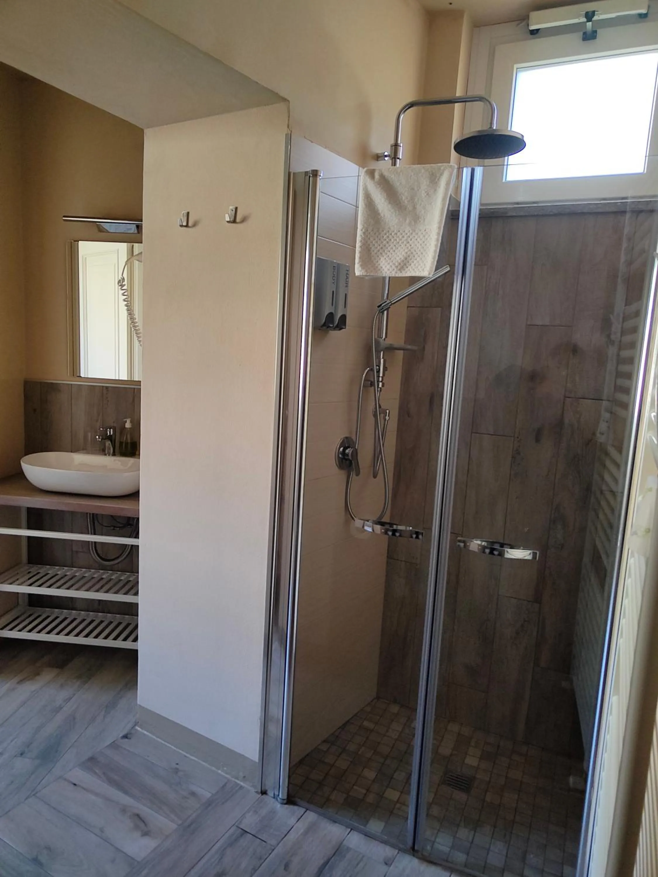 Shower in Cascina BELLONUOVO