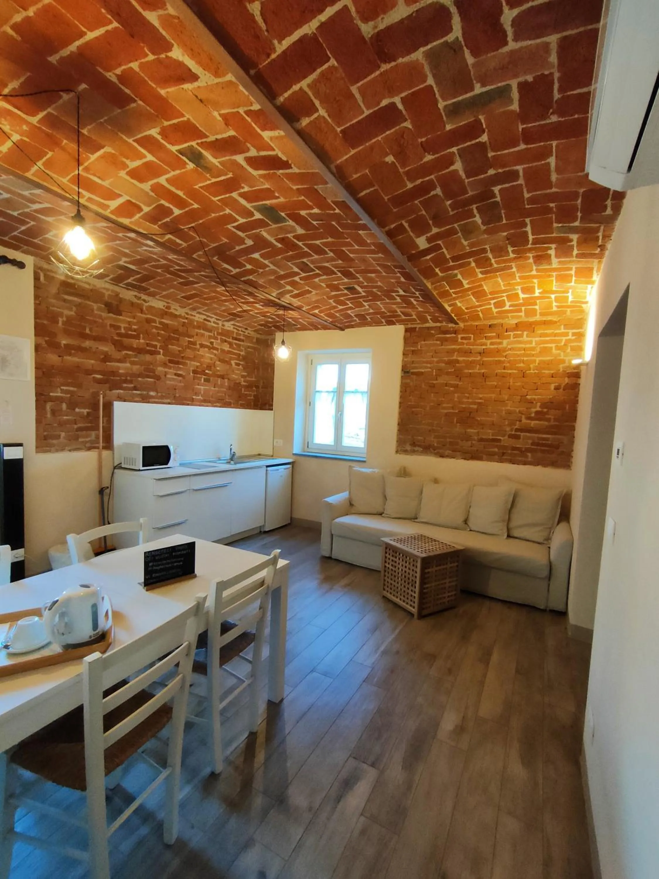kitchen in Cascina BELLONUOVO