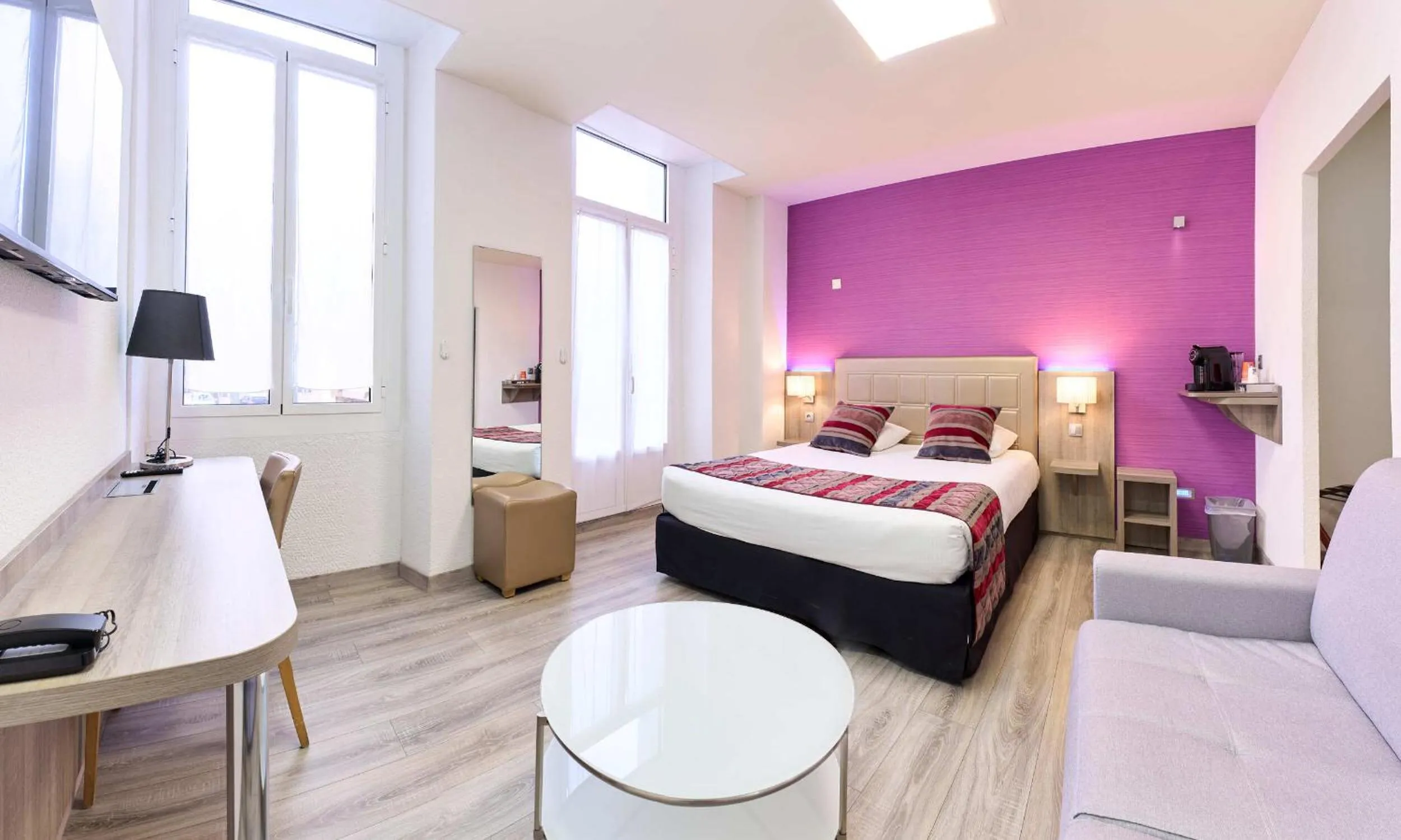 Bed in The Originals City, Archotel, Sens