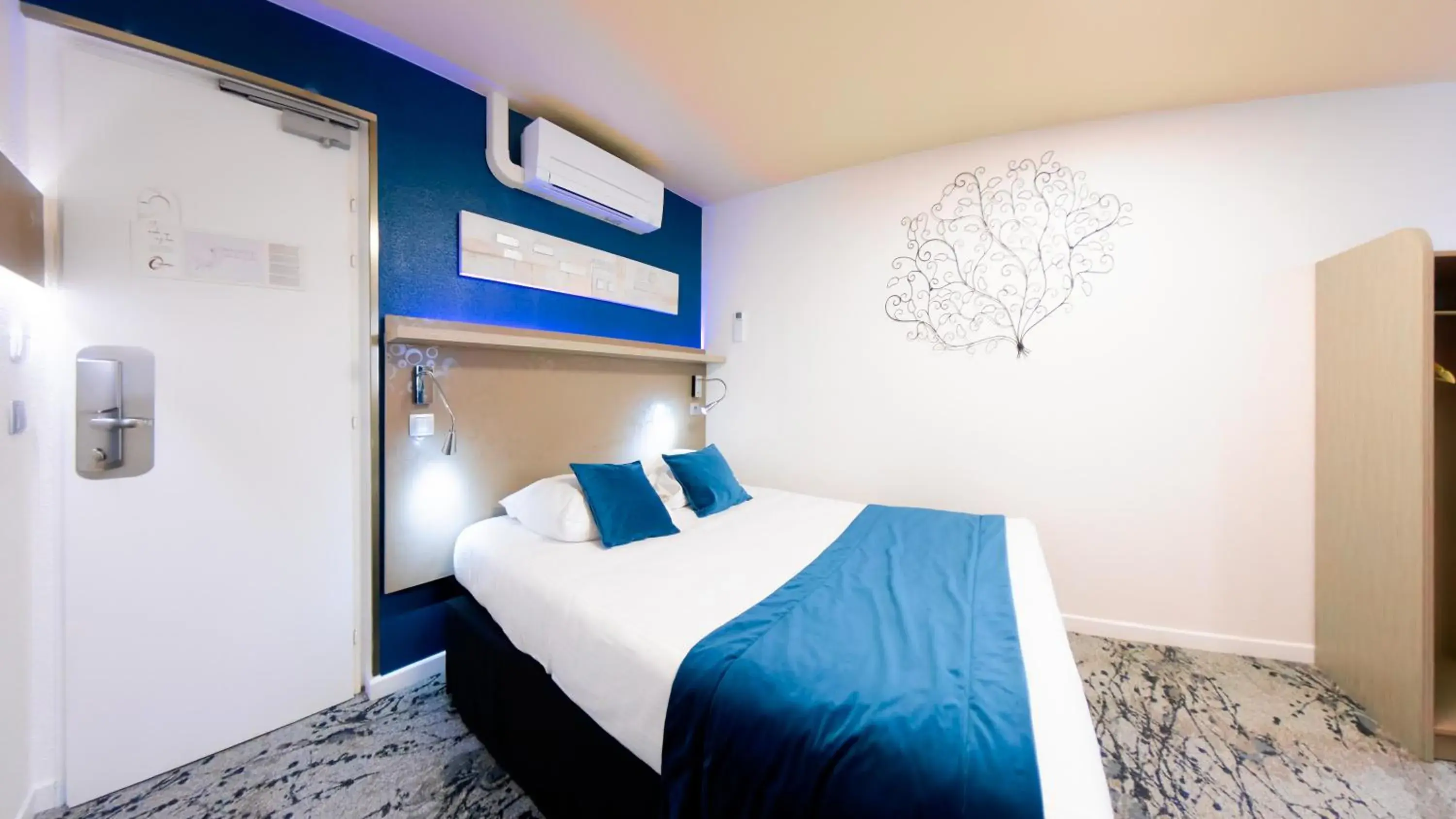 Double Room in The Originals City, Archotel, Sens Double Room in The Originals City, Archotel, Sens