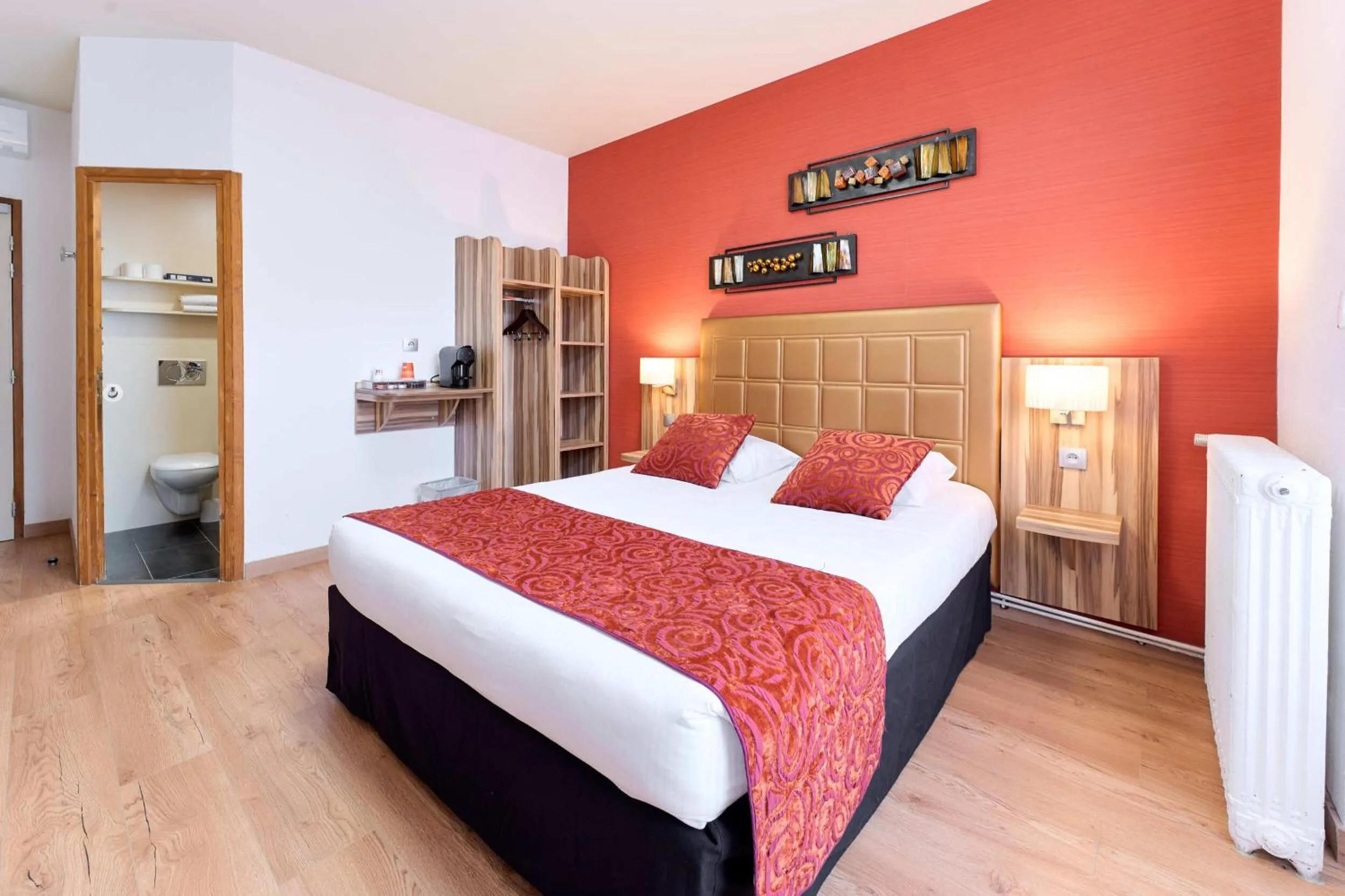 Bed in The Originals City, Archotel, Sens