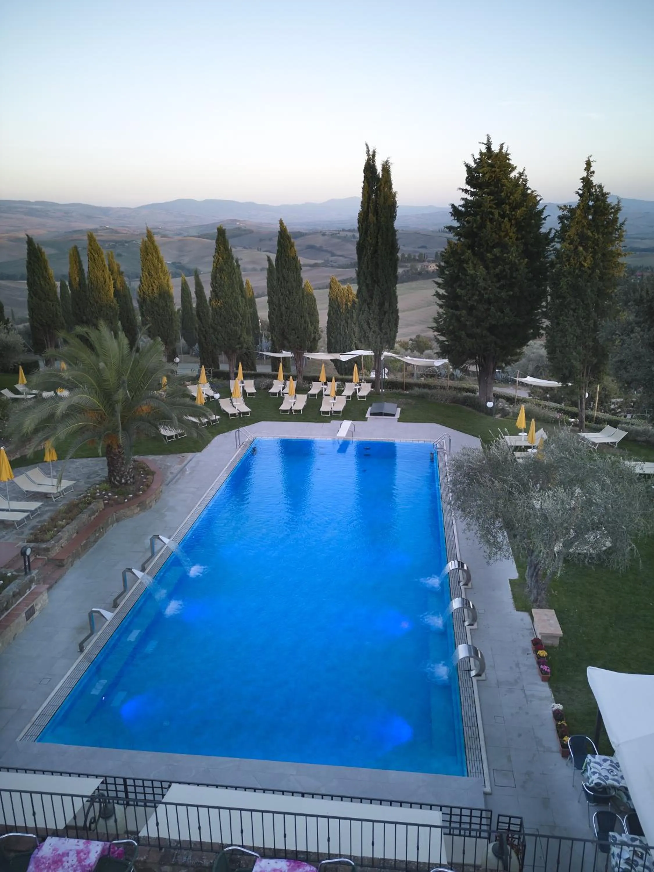 Swimming pool in Casanova - Wellness Center La Grotta Etrusca