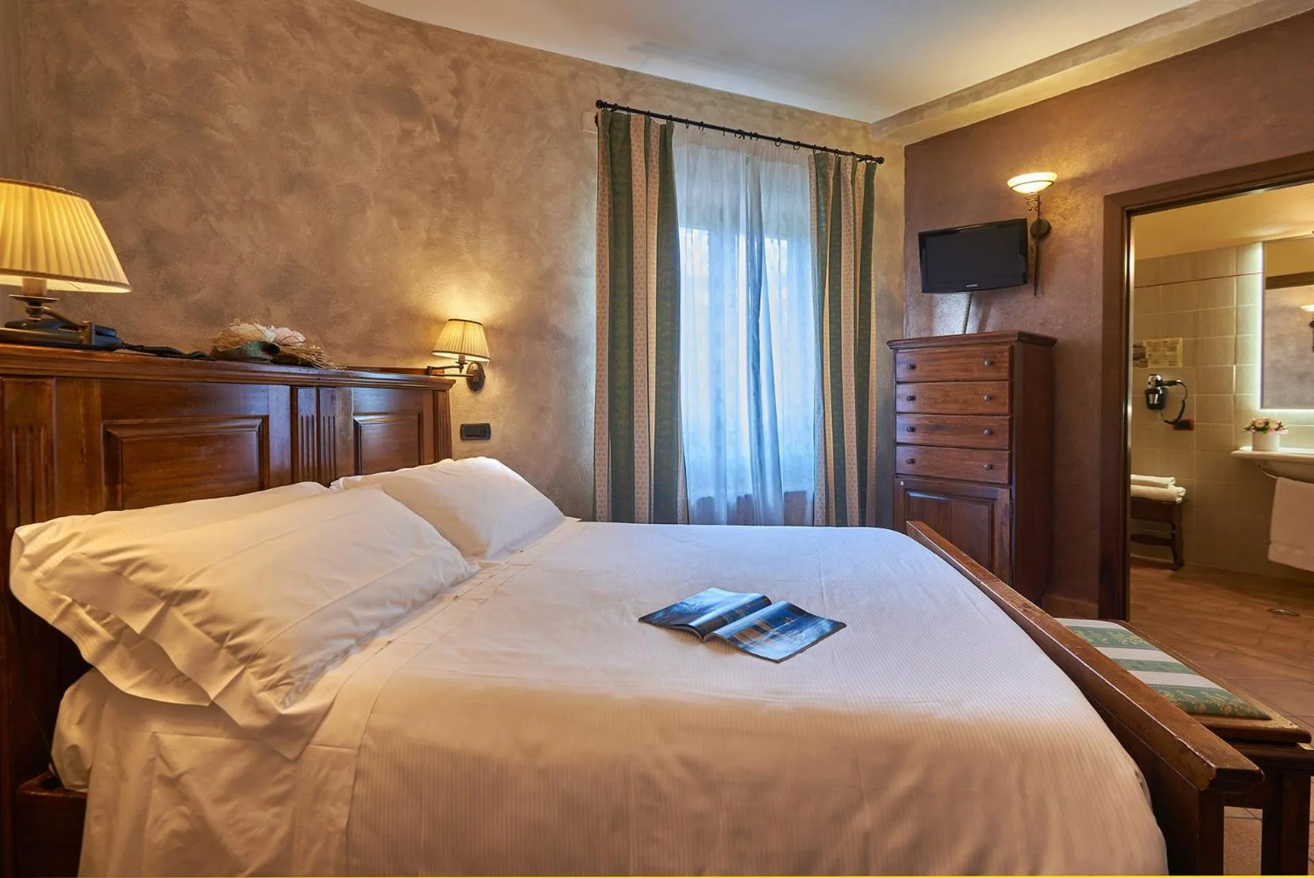 Bedroom, Bed in Casanova - Wellness Center La Grotta Etrusca