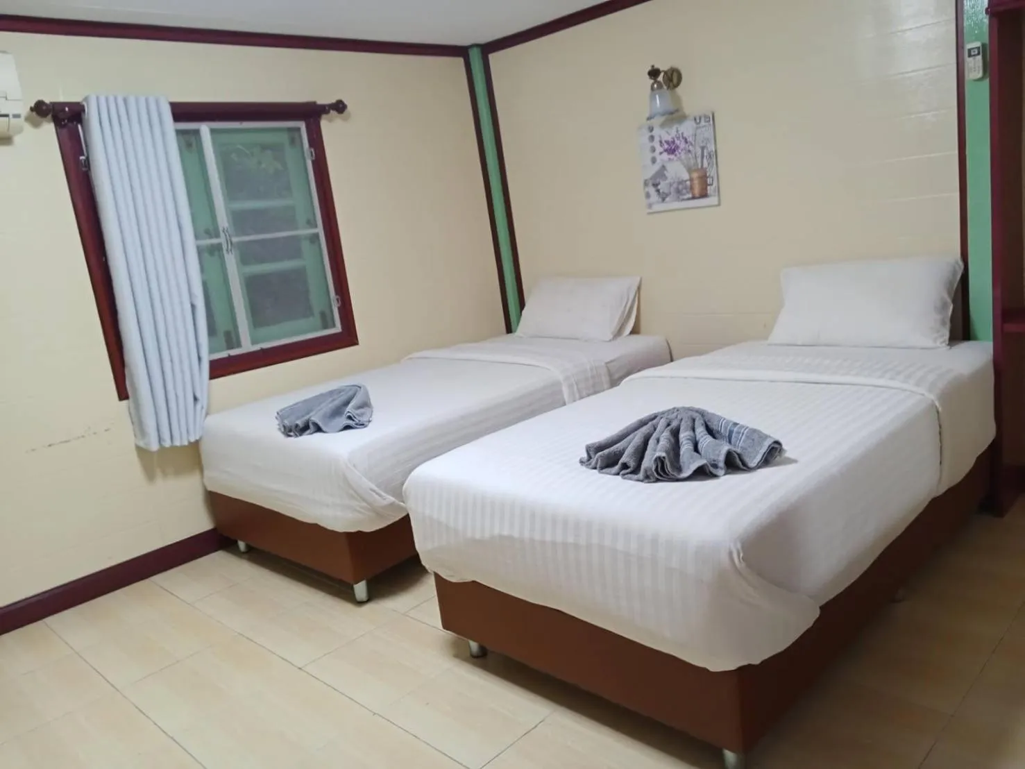 Bed in Haad Somboon House