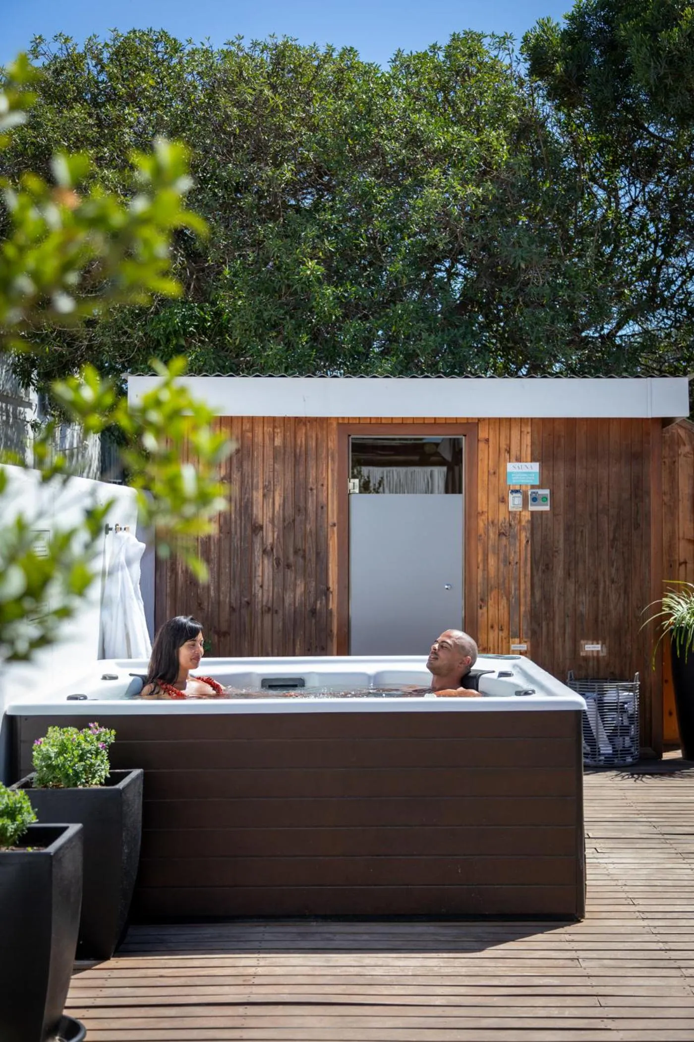 Abalone Hotel & Villas