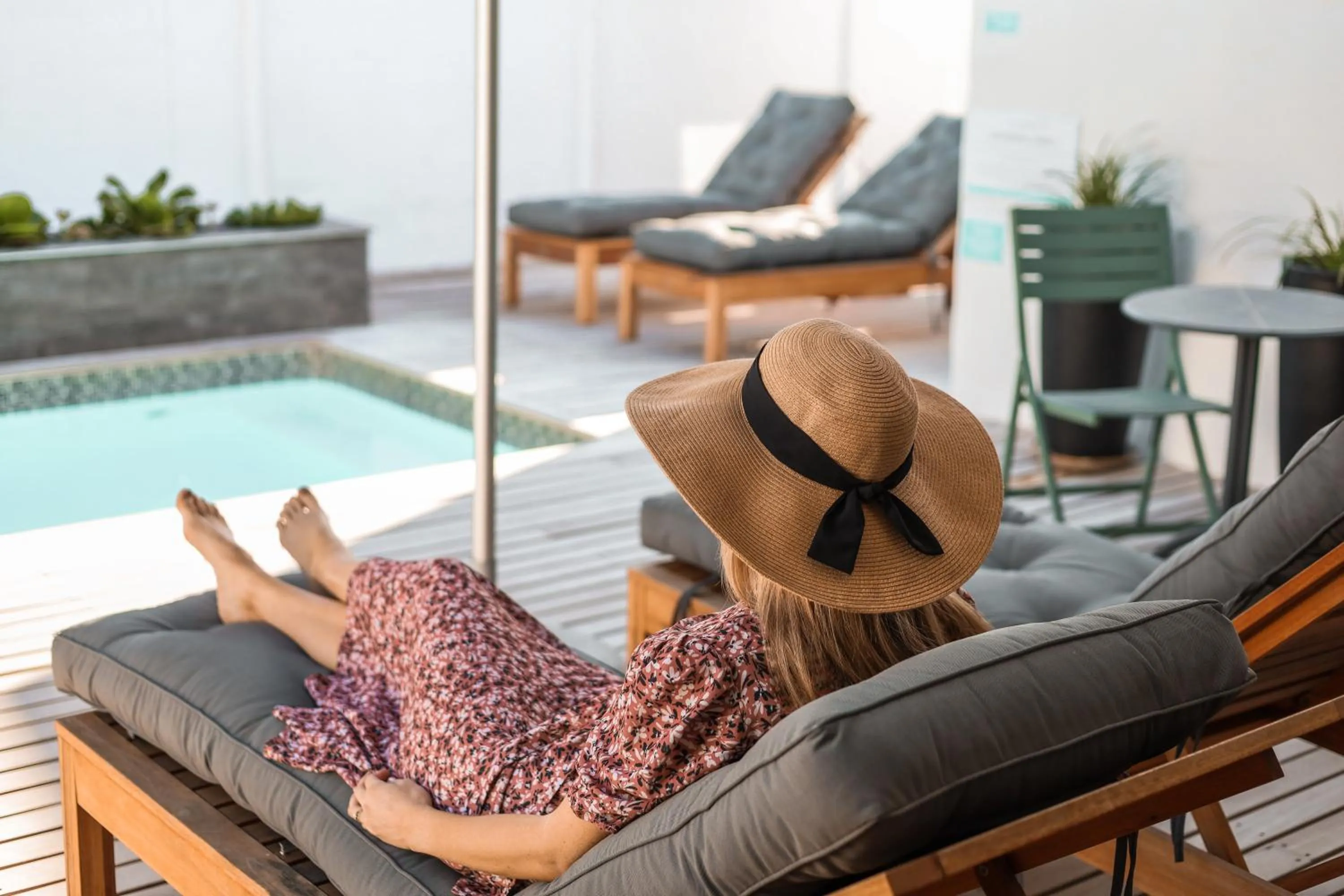 Abalone Hotel & Villas