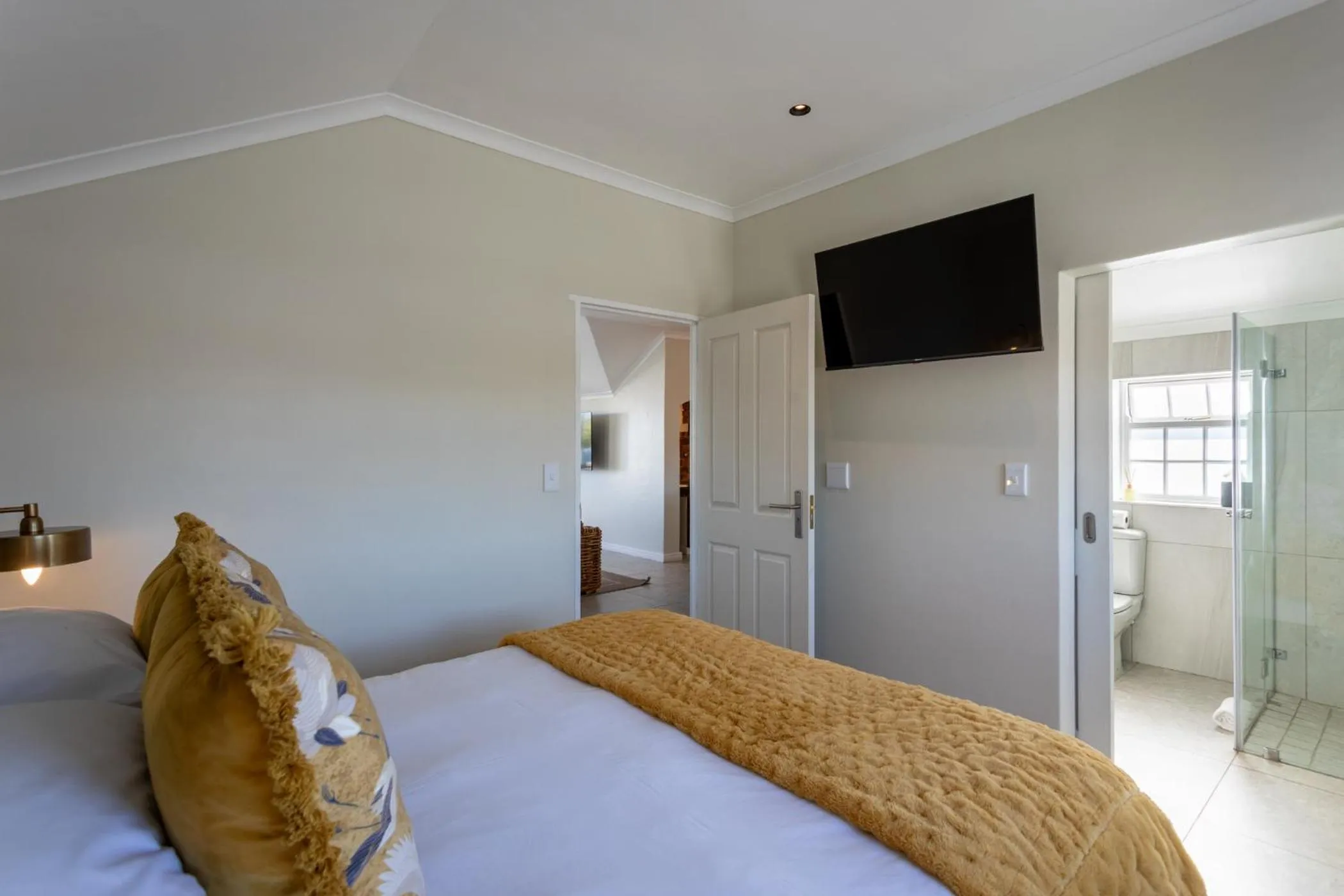 Bed in Abalone Hotel & Villas