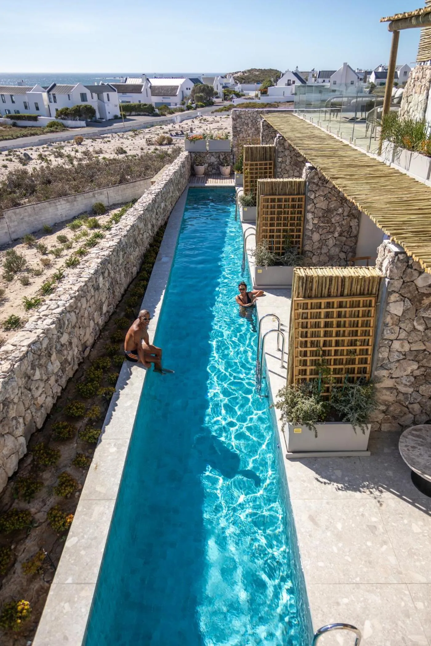 Abalone Hotel & Villas