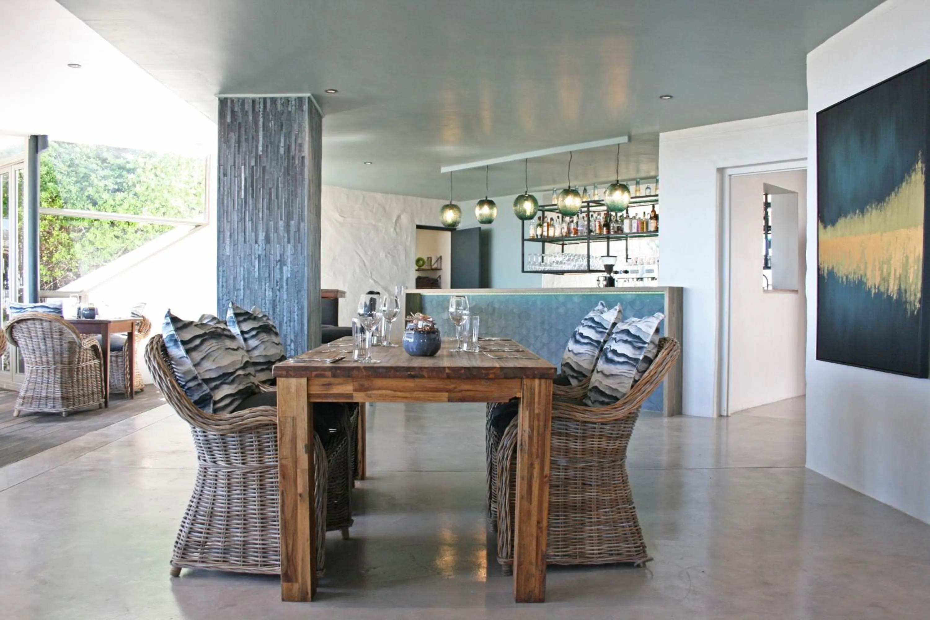Lounge or bar in Abalone Hotel & Villas