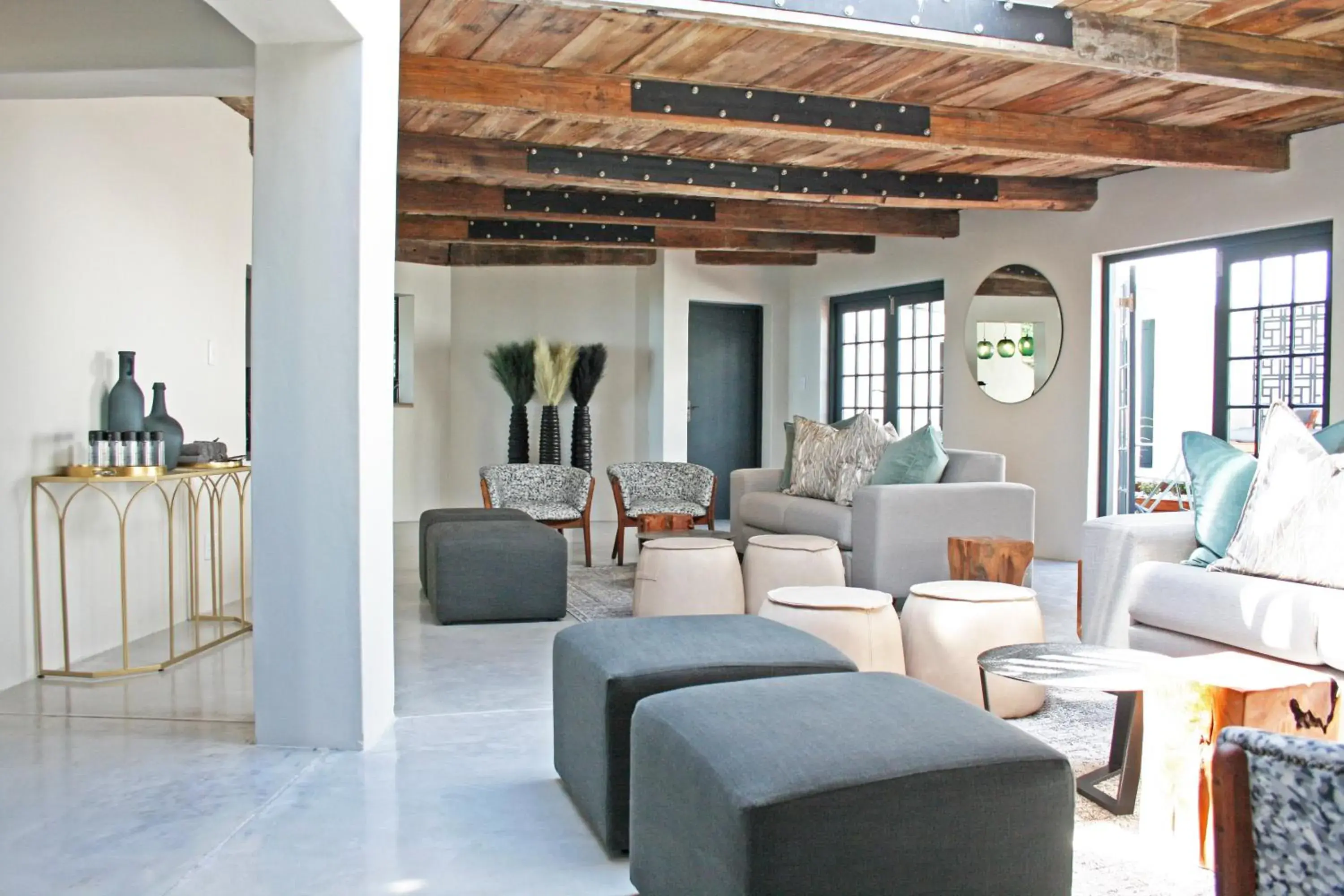 Property building in Abalone Hotel & Villas Property building in Abalone Hotel & Villas