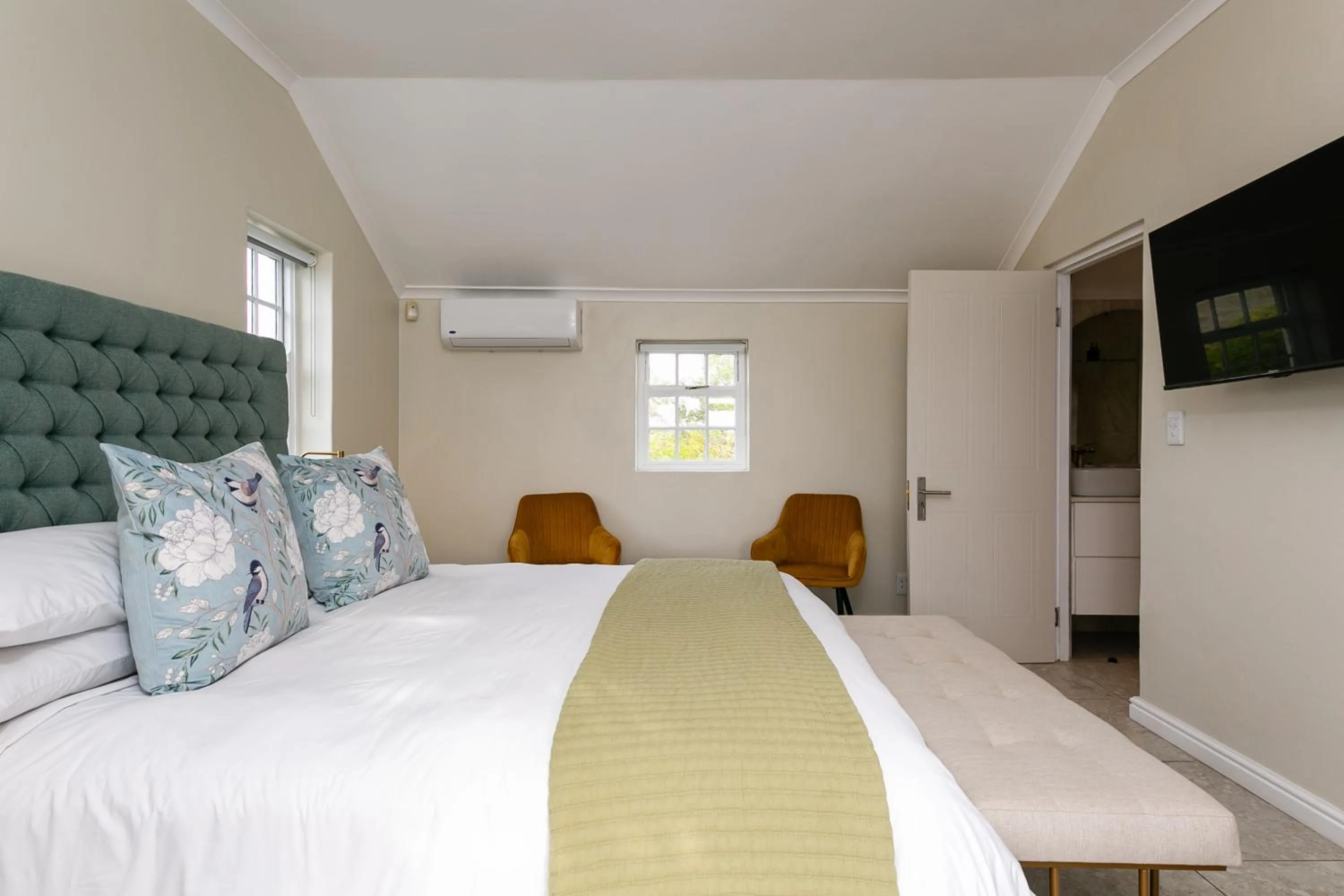 Bed in Abalone Hotel & Villas