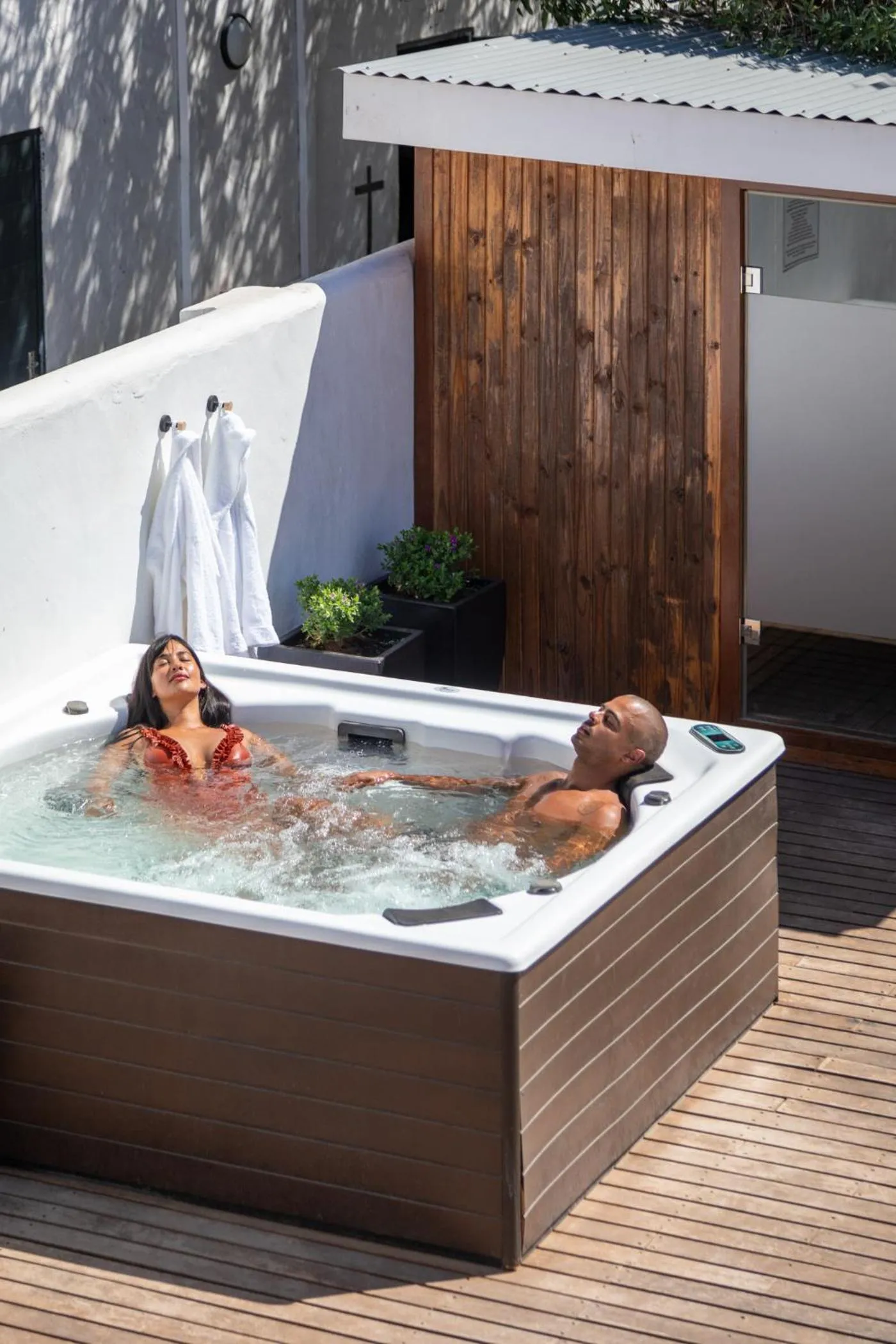 Abalone Hotel & Villas