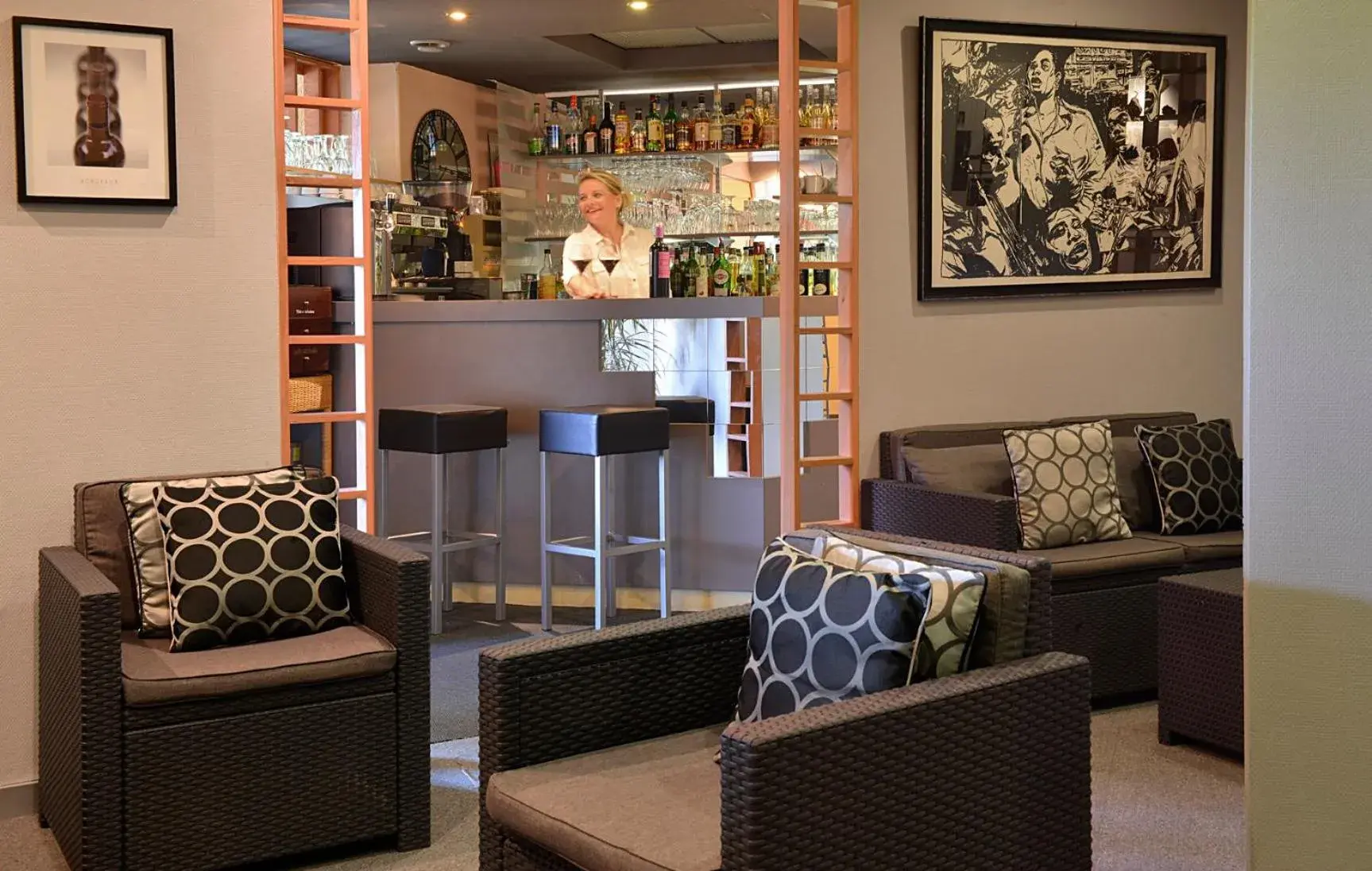 Lounge or bar in Logis Hotel Le Prieure Lounge or bar in Logis Hotel Le Prieure