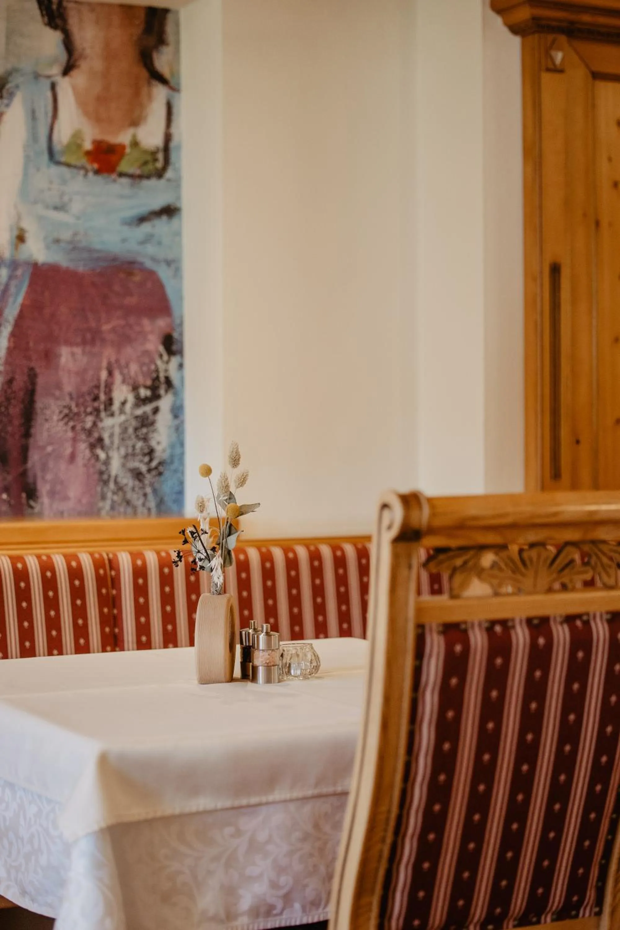 Restaurant/places to eat in Berghotel Alpenklang