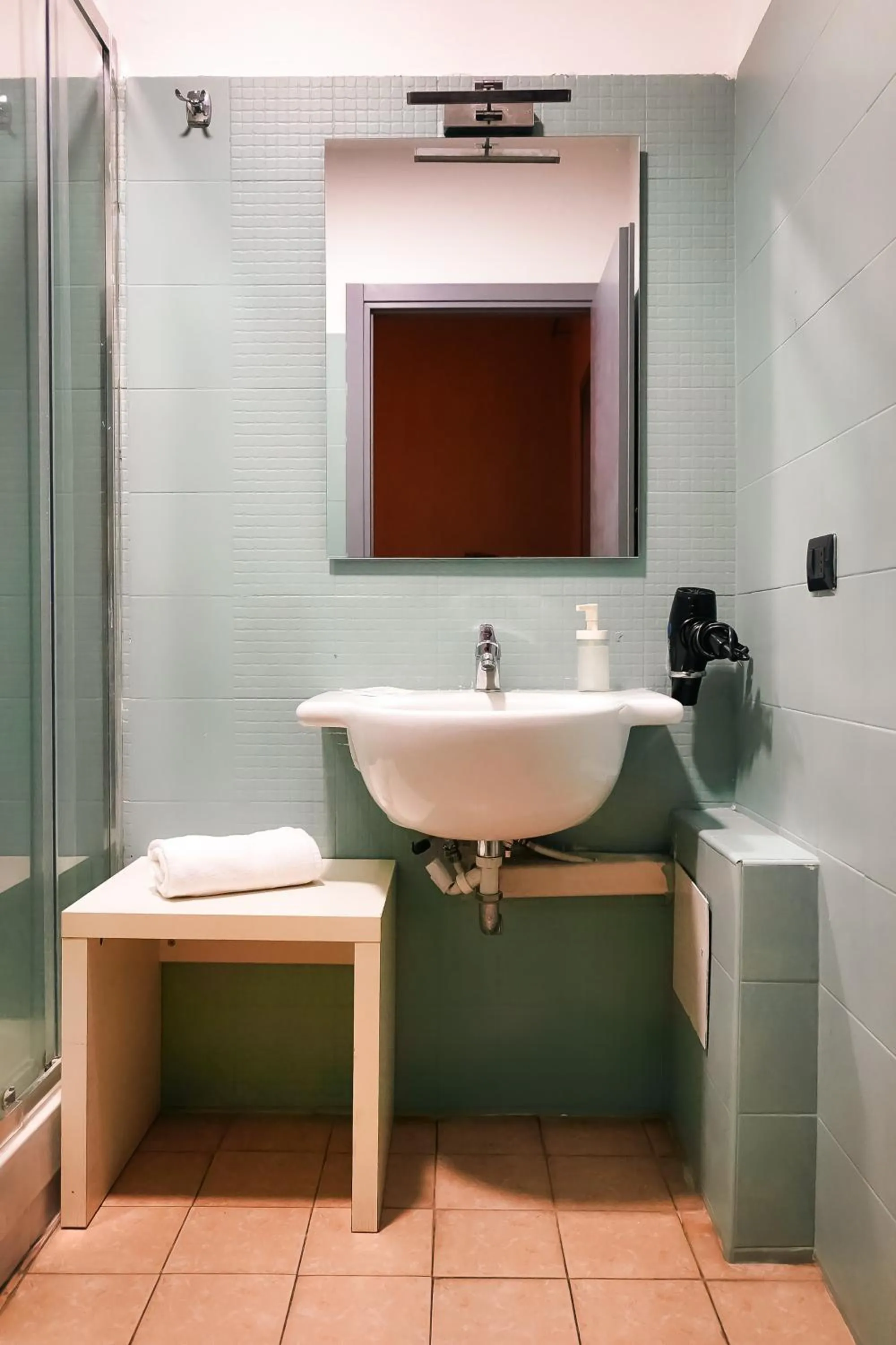 Bathroom in Santuzza Art Hotel Catania