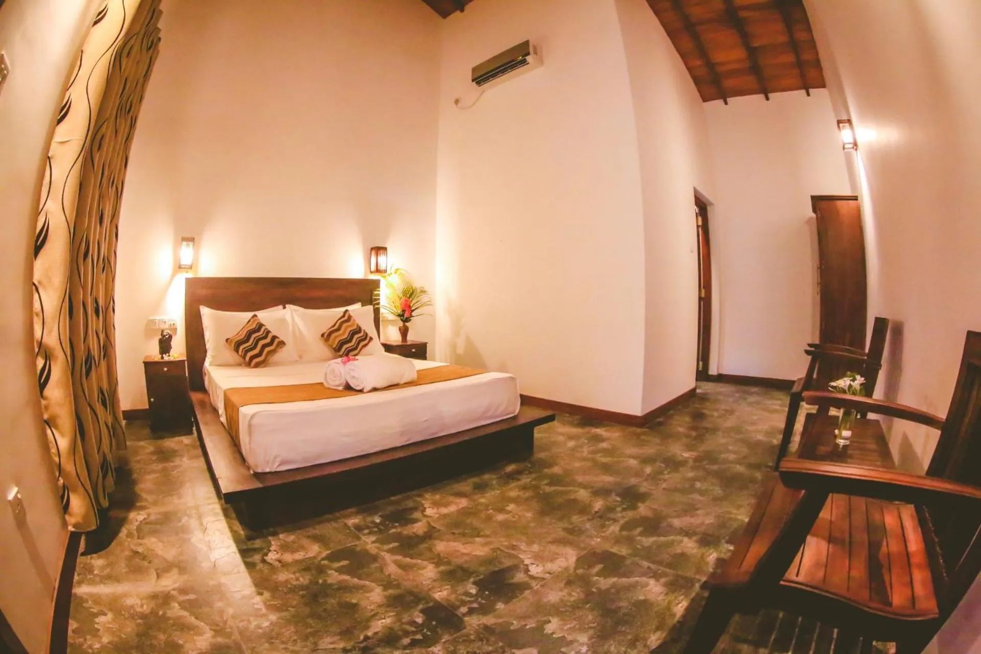 Bedroom, Bed in Villa Hiriketiya