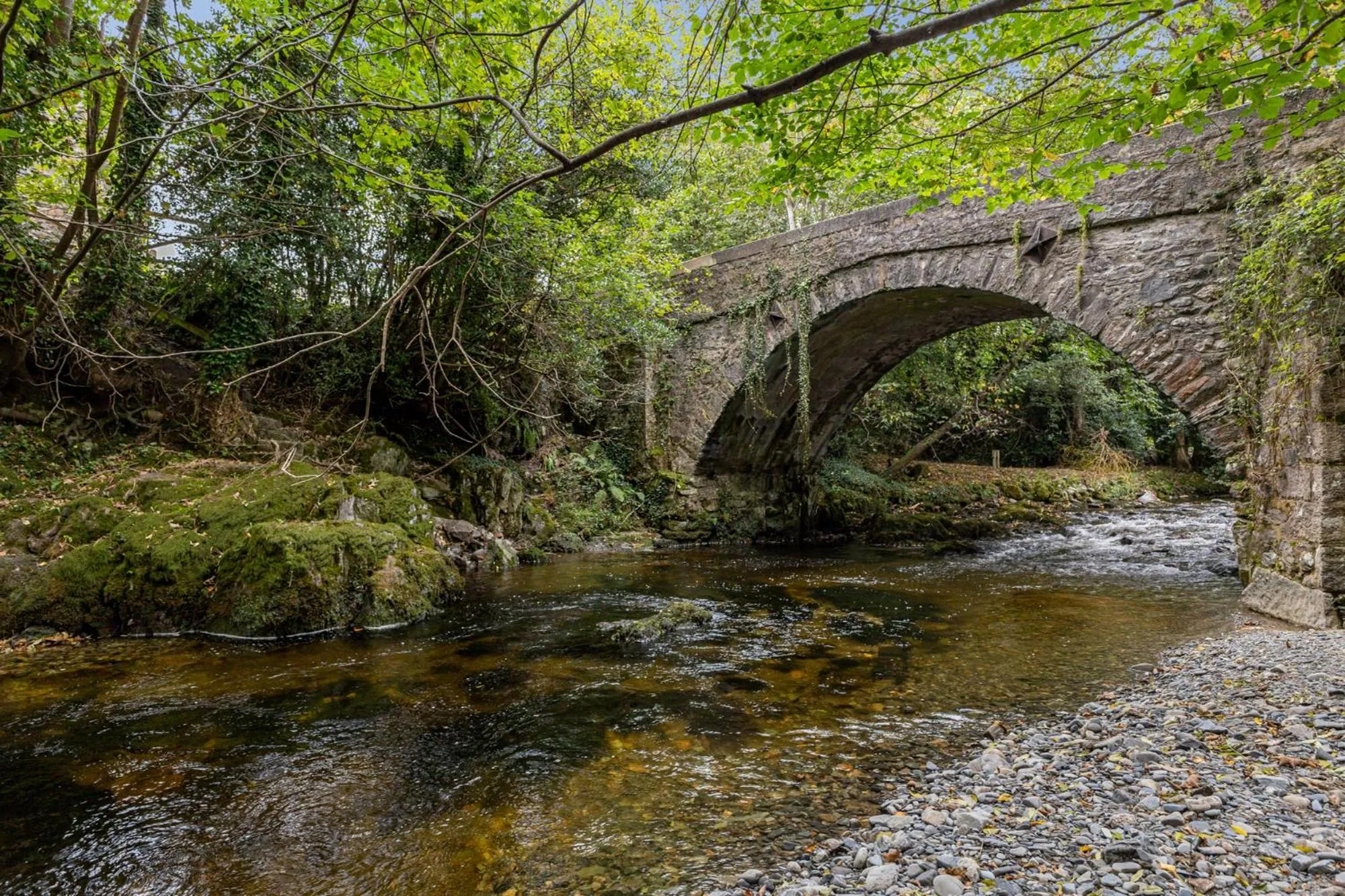 Natural landscape in Priest Bridge Cottage