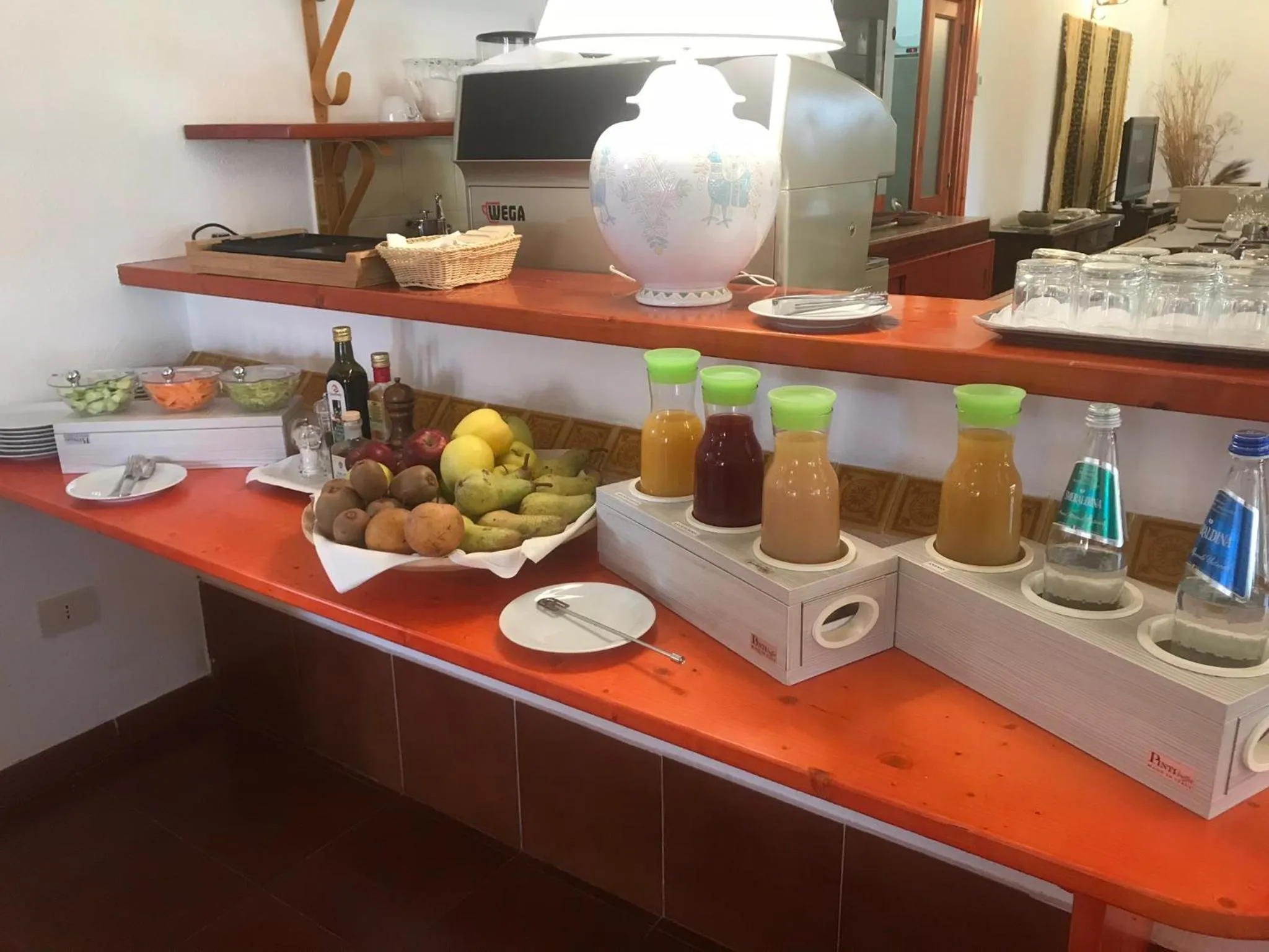 Breakfast in Hotel Spartivento