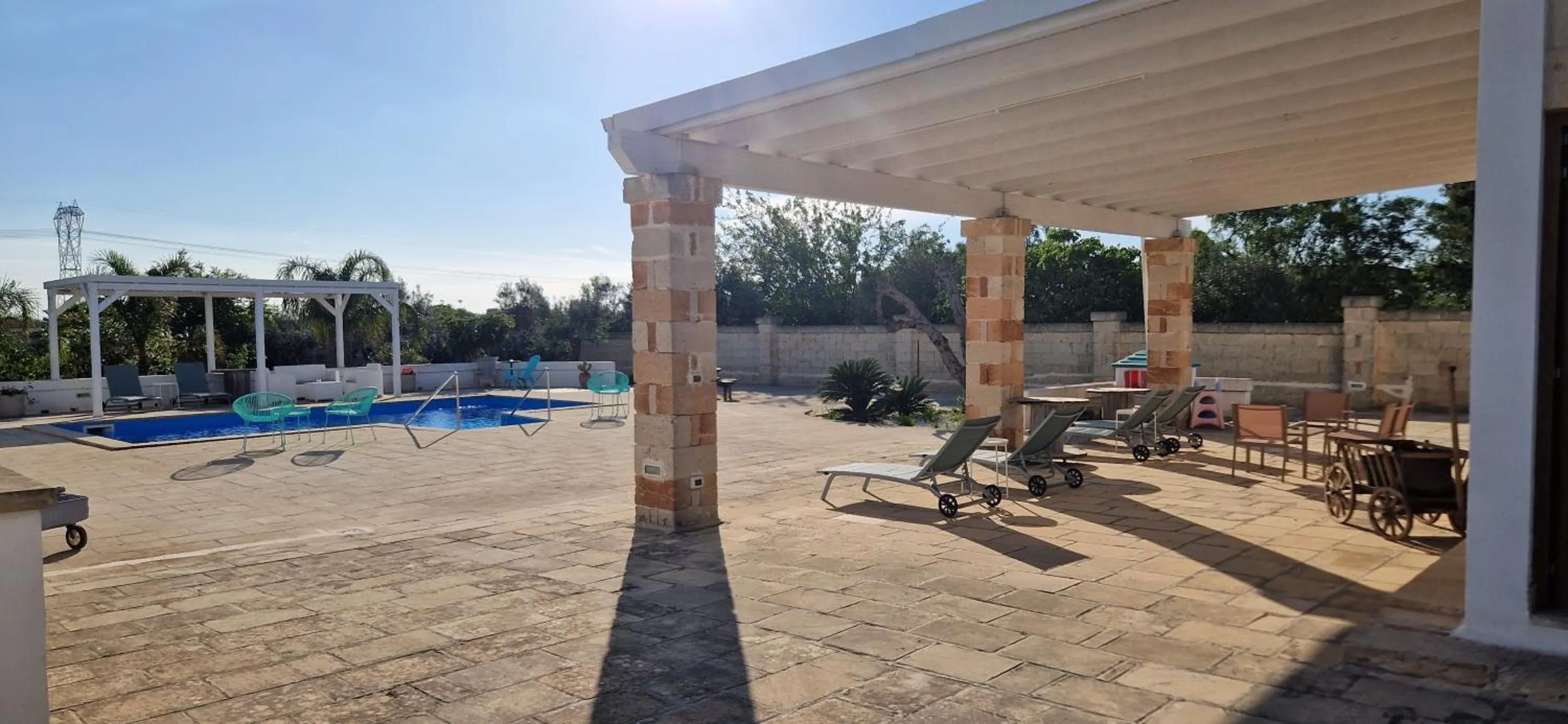 Pool view in La Dimora dei Conti