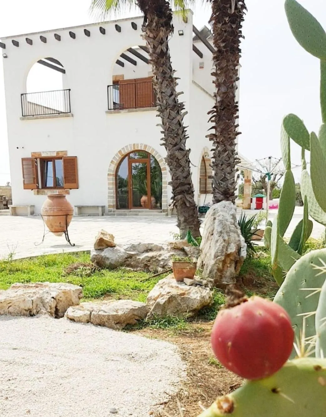 Facade/entrance in La Dimora dei Conti