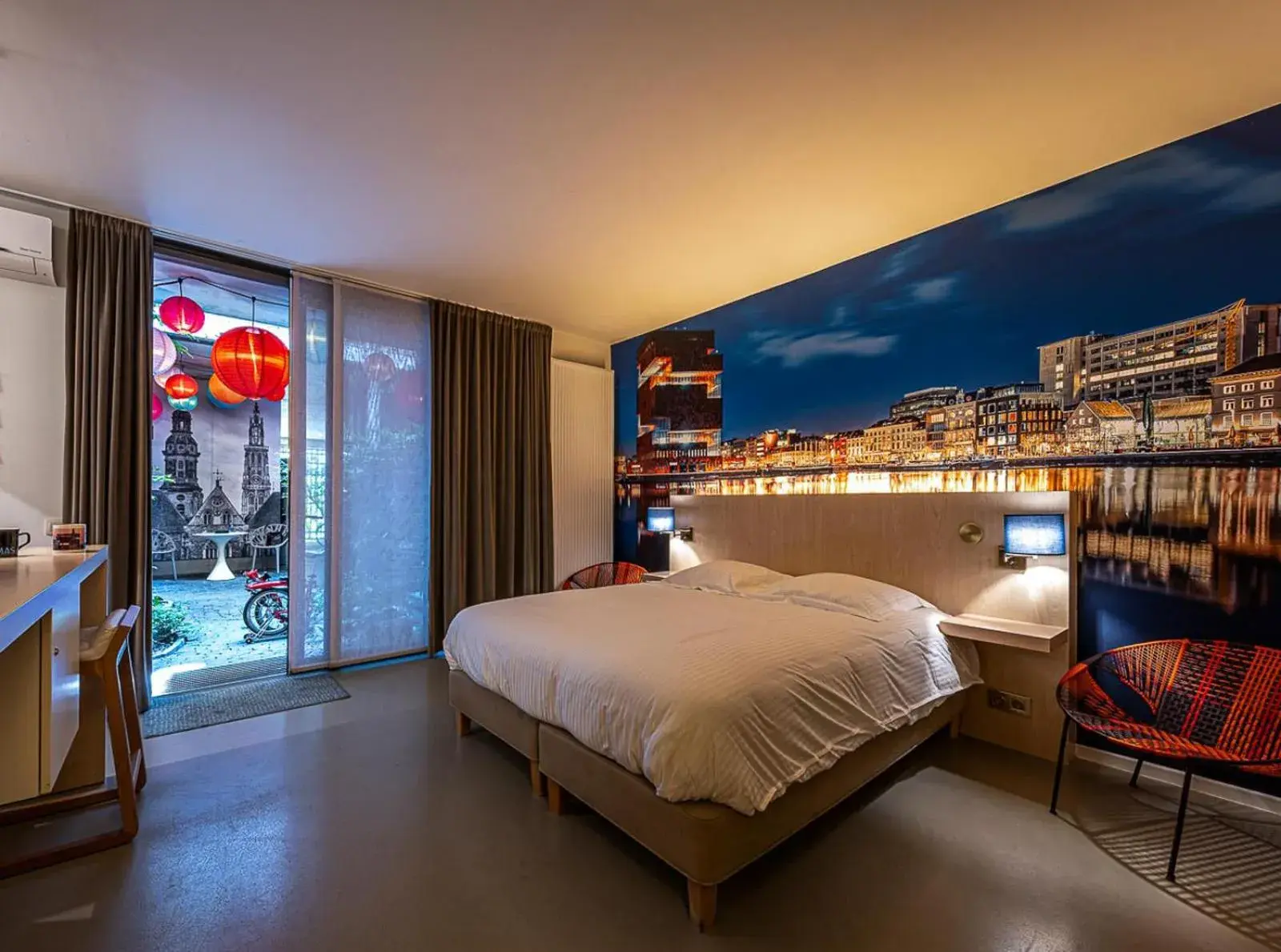 Double Room in Antwerp For Two B&B Double Room in Antwerp For Two B&B