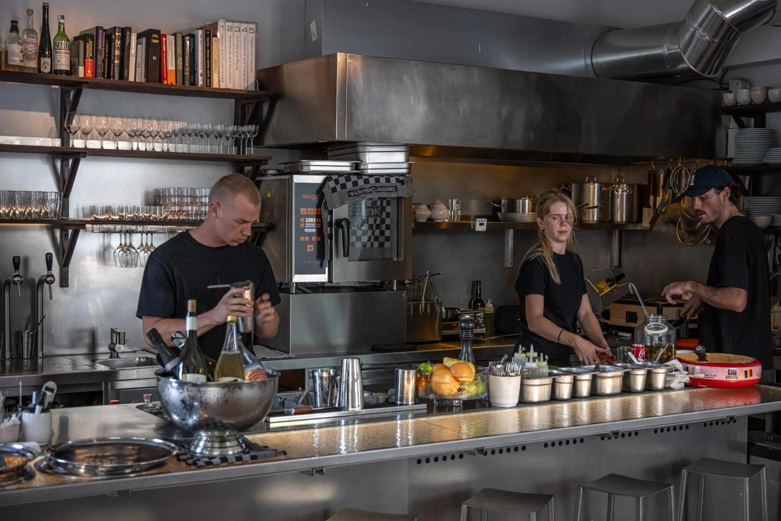 Restaurant/places to eat in Antwerp For Two B&B