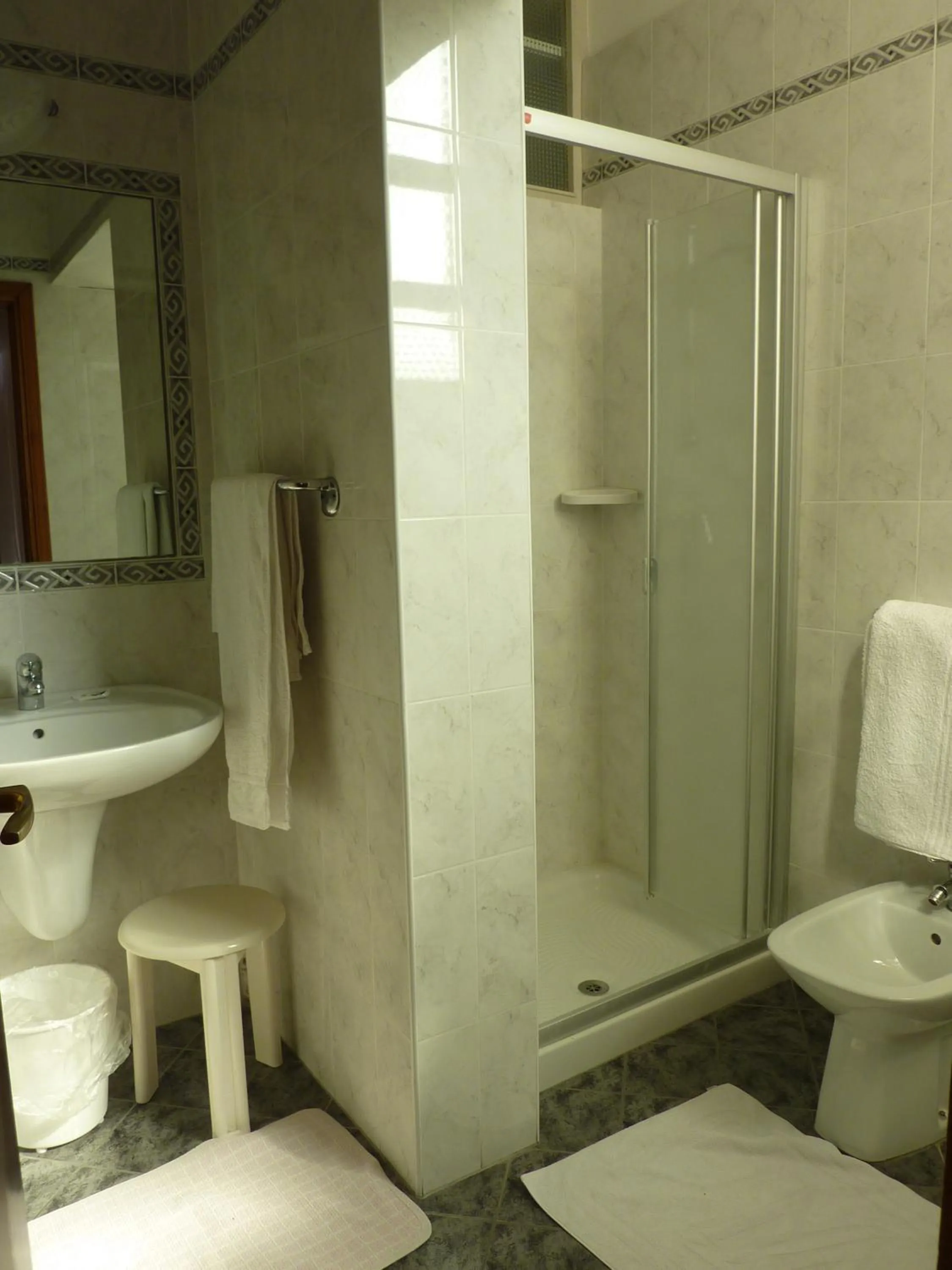Bathroom in Hotel Al ponte