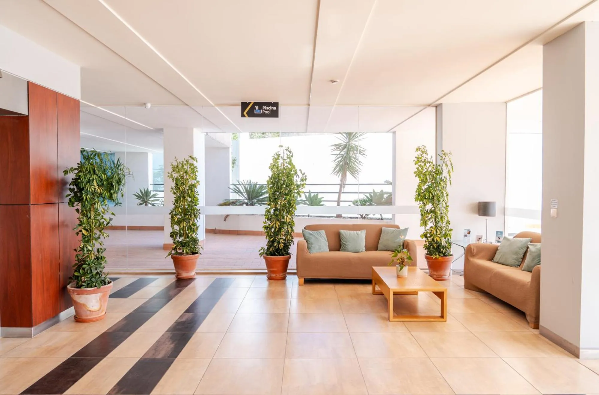 Lobby or reception in Villa Doris Suites