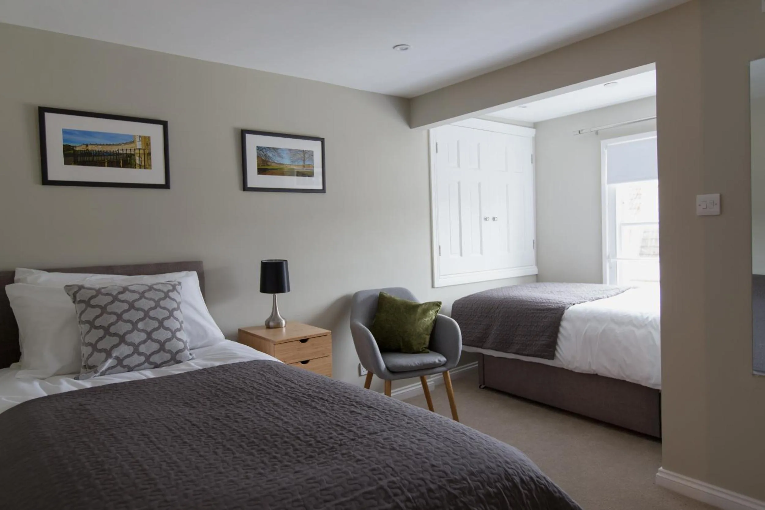 Bed in Osric Apartment