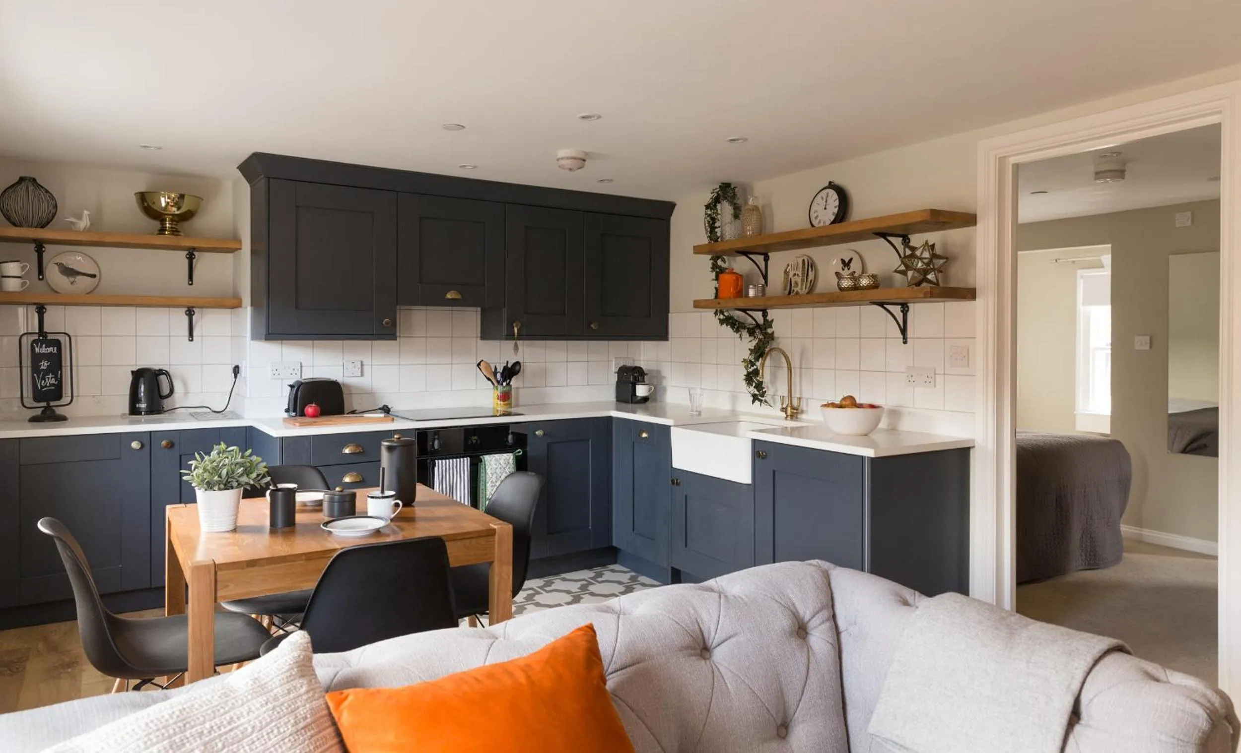 Osric Apartment