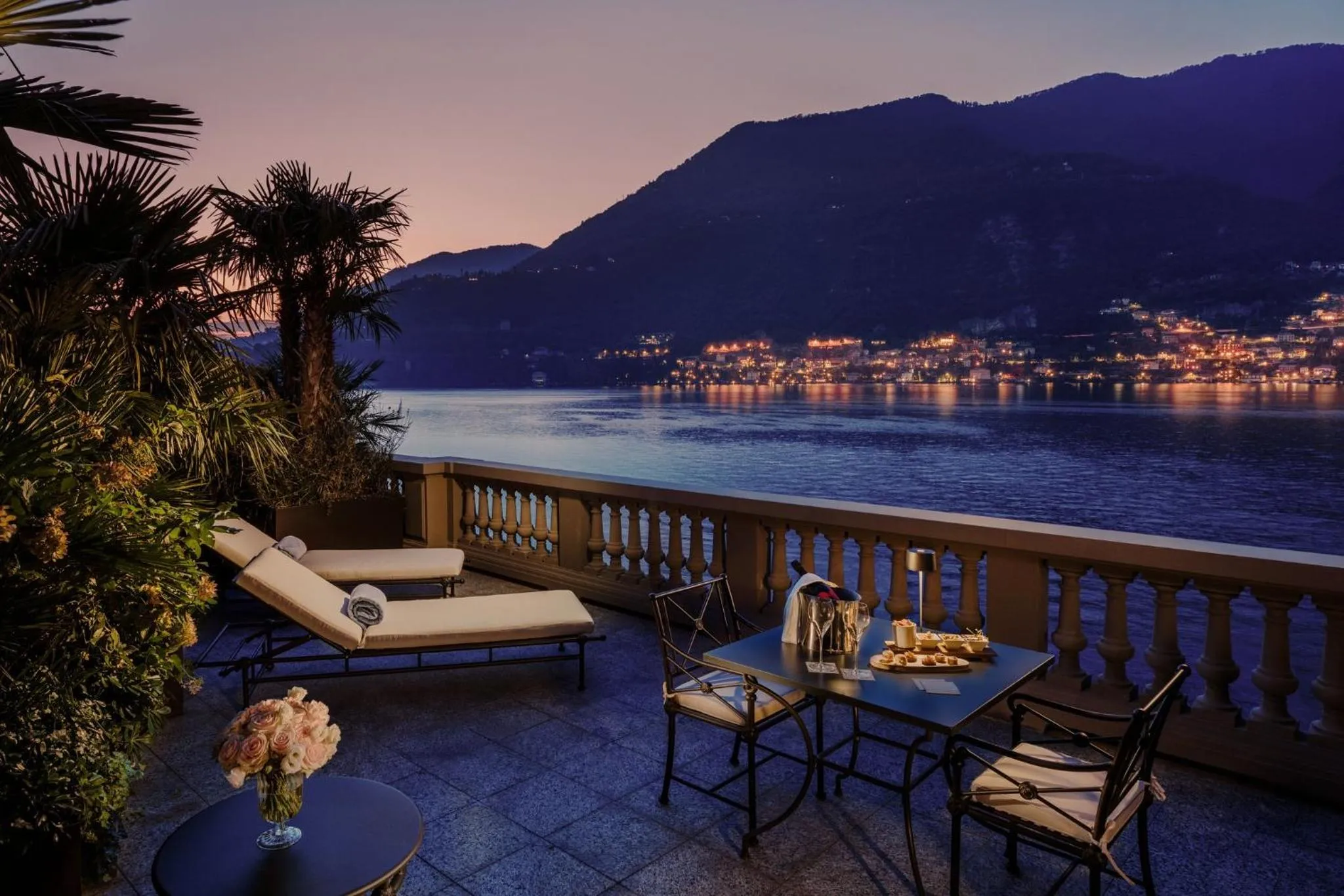 Balcony/Terrace in Mandarin Oriental, Lago di Como