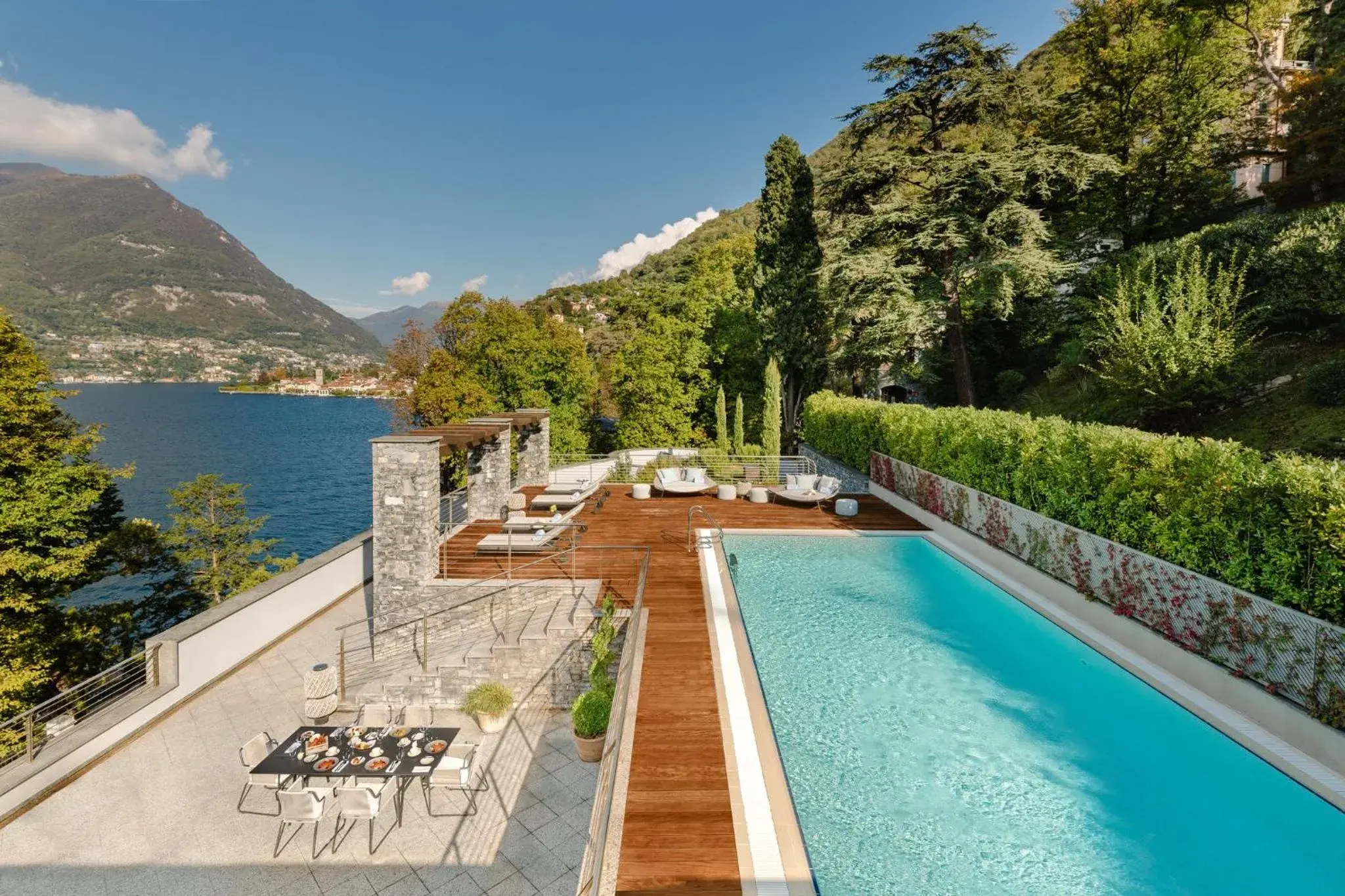Swimming pool in Mandarin Oriental, Lago di Como Swimming pool in Mandarin Oriental, Lago di Como