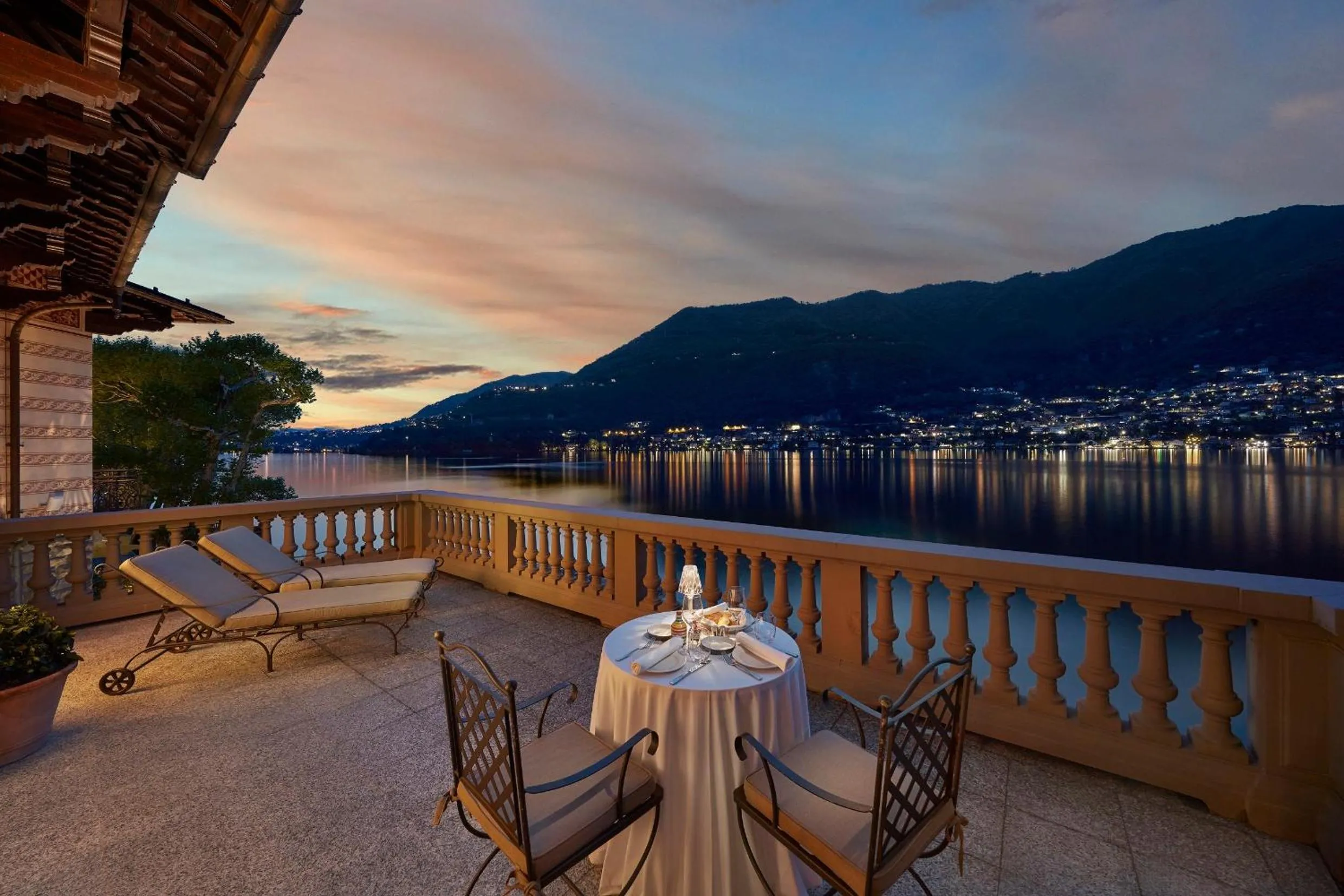 Balcony/Terrace in Mandarin Oriental, Lago di Como