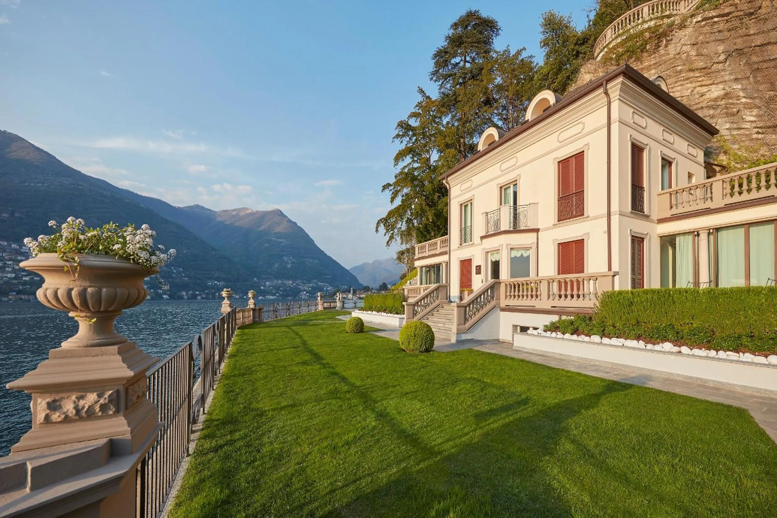 Property building in Mandarin Oriental, Lago di Como