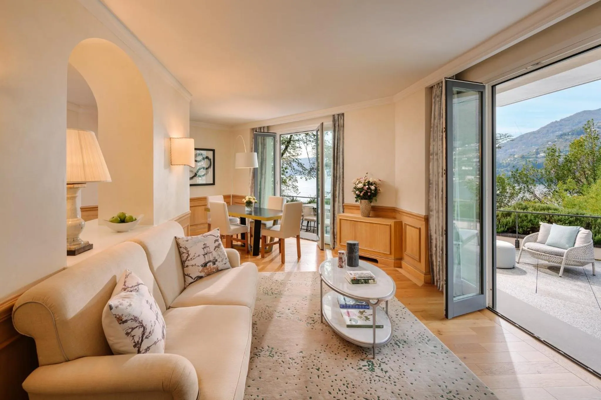 Living room in Mandarin Oriental, Lago di Como