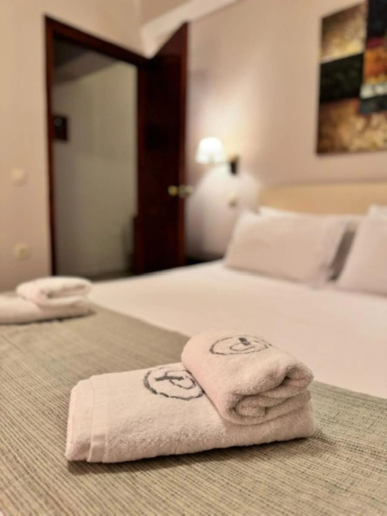 Bedroom, Bed in Porto Planos Beach Hotel