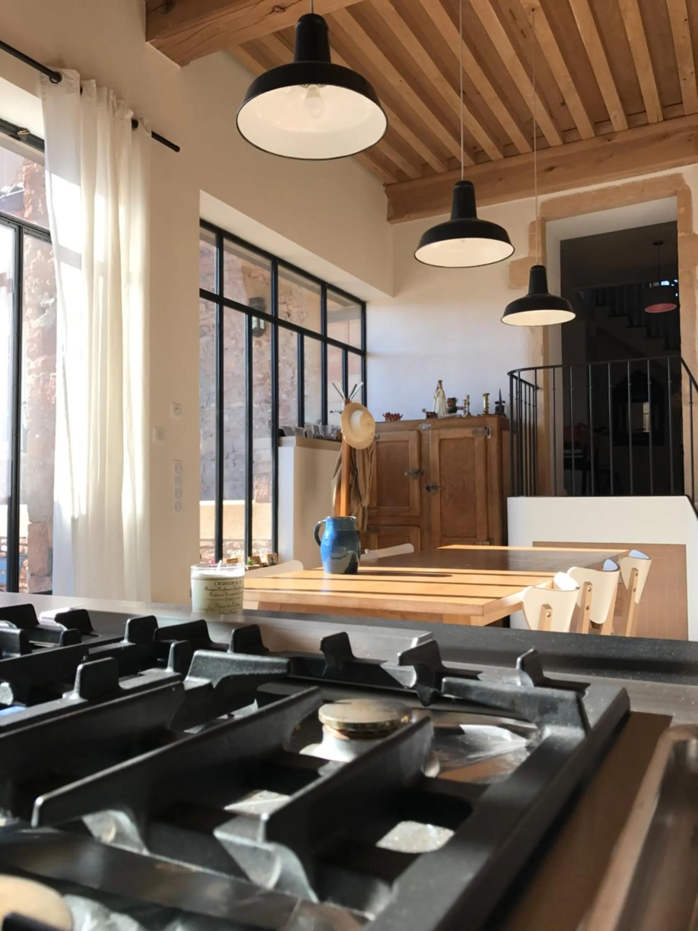 Kitchen or kitchenette in Chambres d'hôtes Vers la Croix