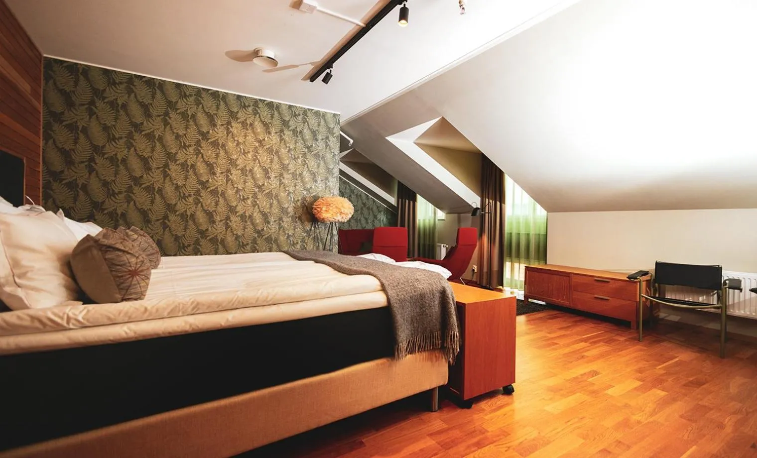 Bed in Hotell Borgholm
