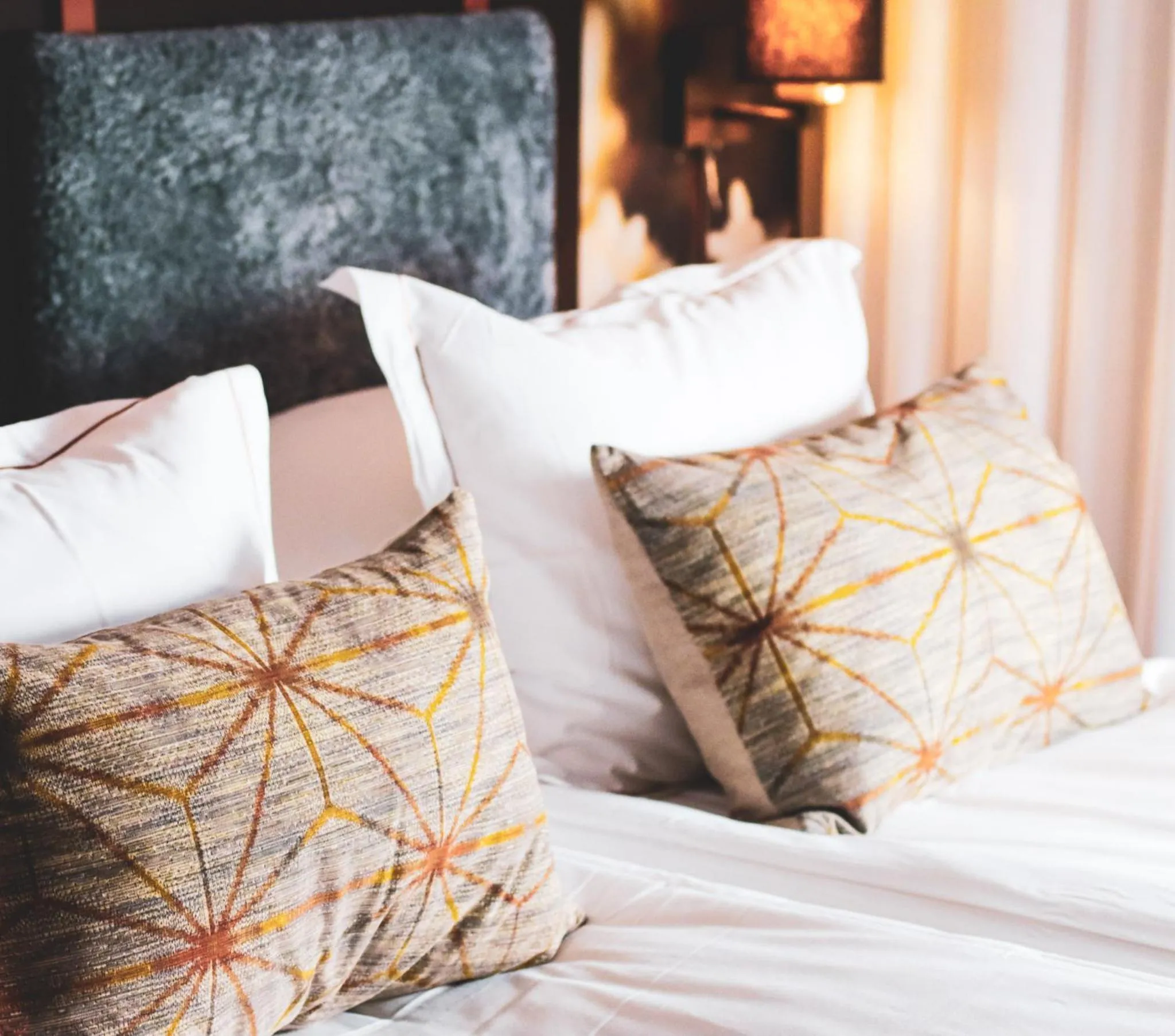 Bed in Hotell Borgholm