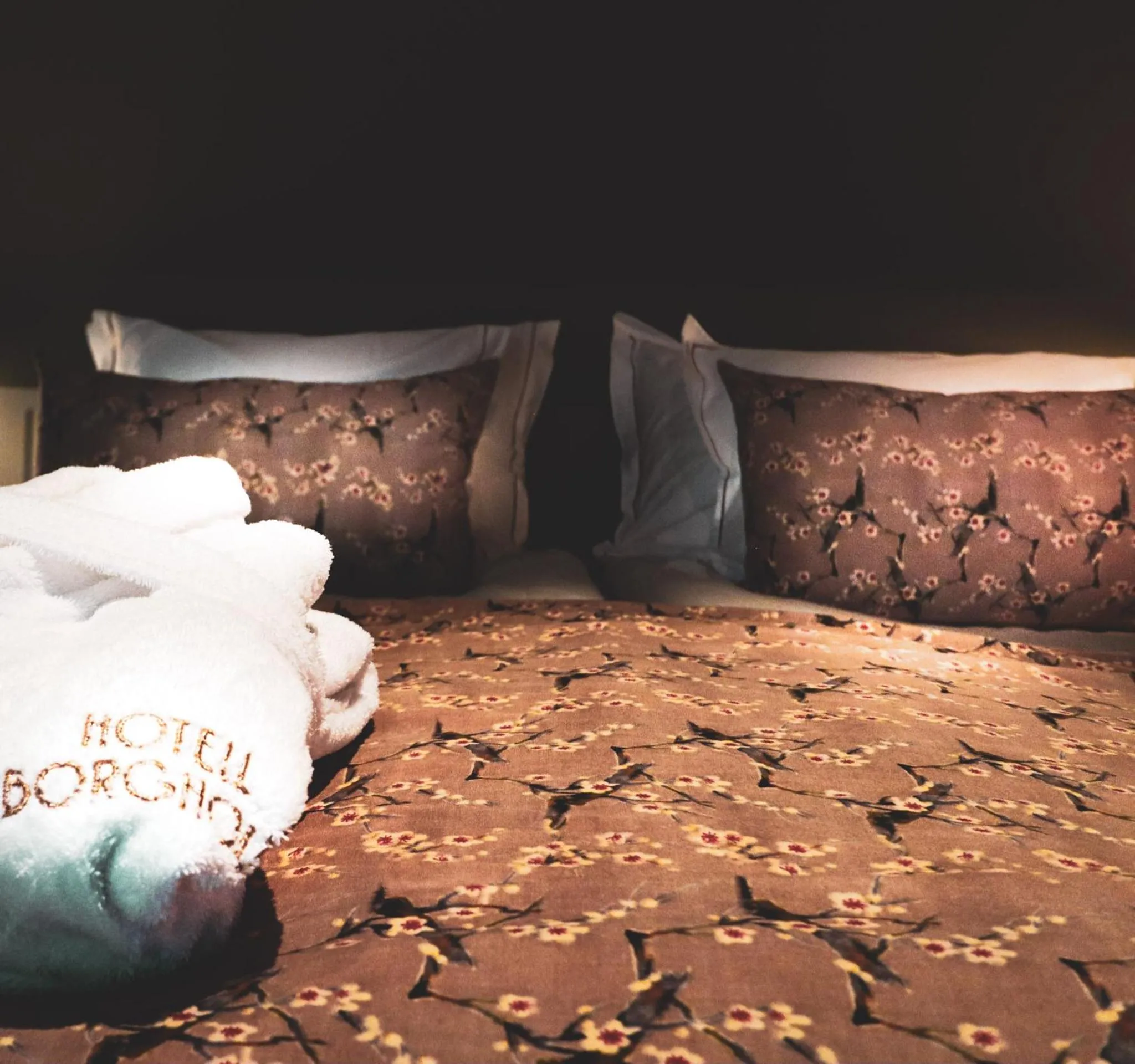 Bed in Hotell Borgholm