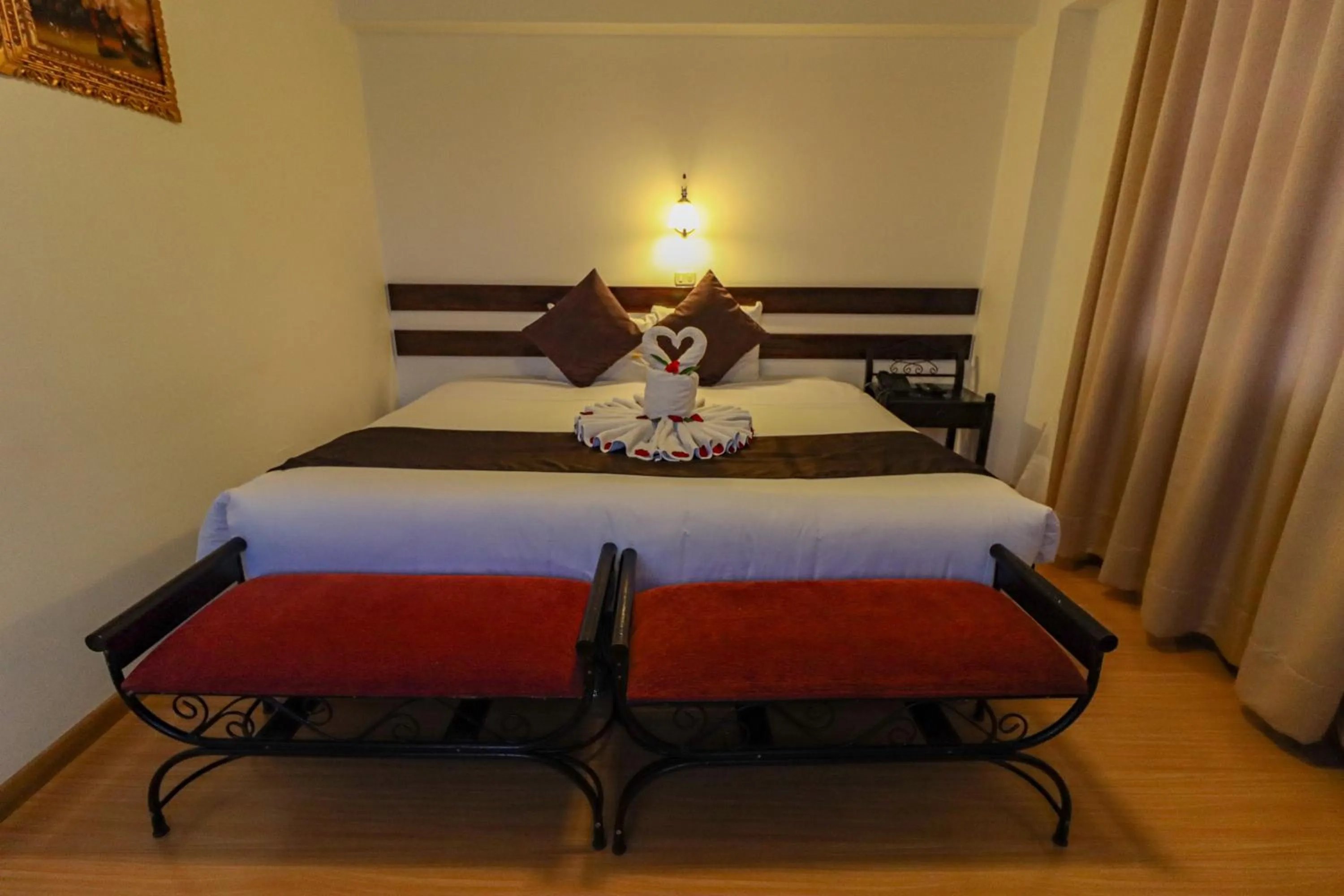Bed in Hotel Kapac Inn-San Blas