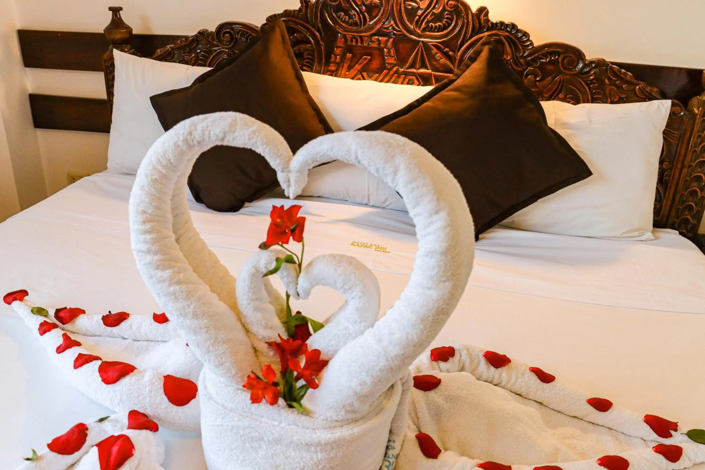 Bed in Hotel Kapac Inn-San Blas