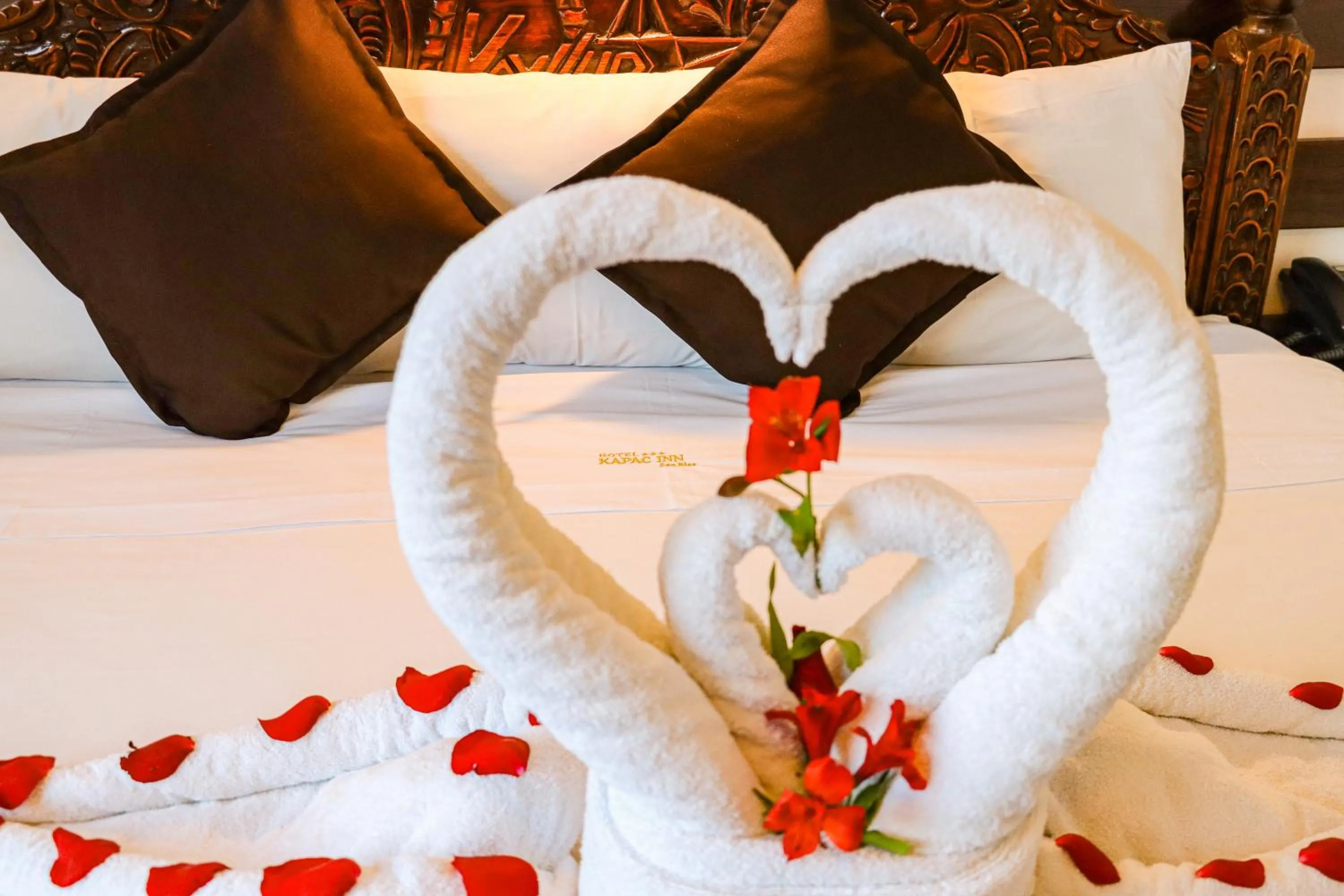 Bed in Hotel Kapac Inn-San Blas