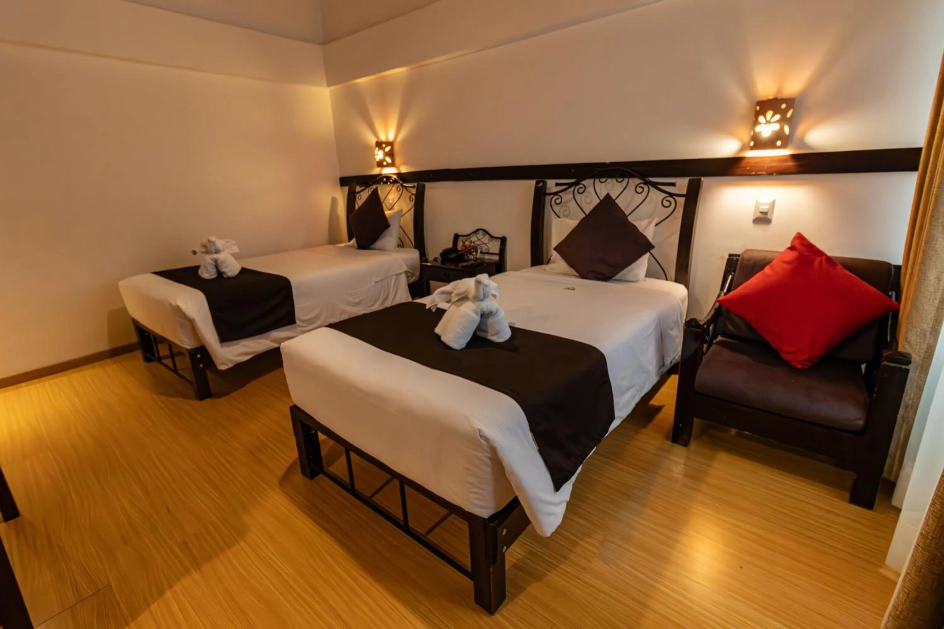 Bed in Hotel Kapac Inn-San Blas
